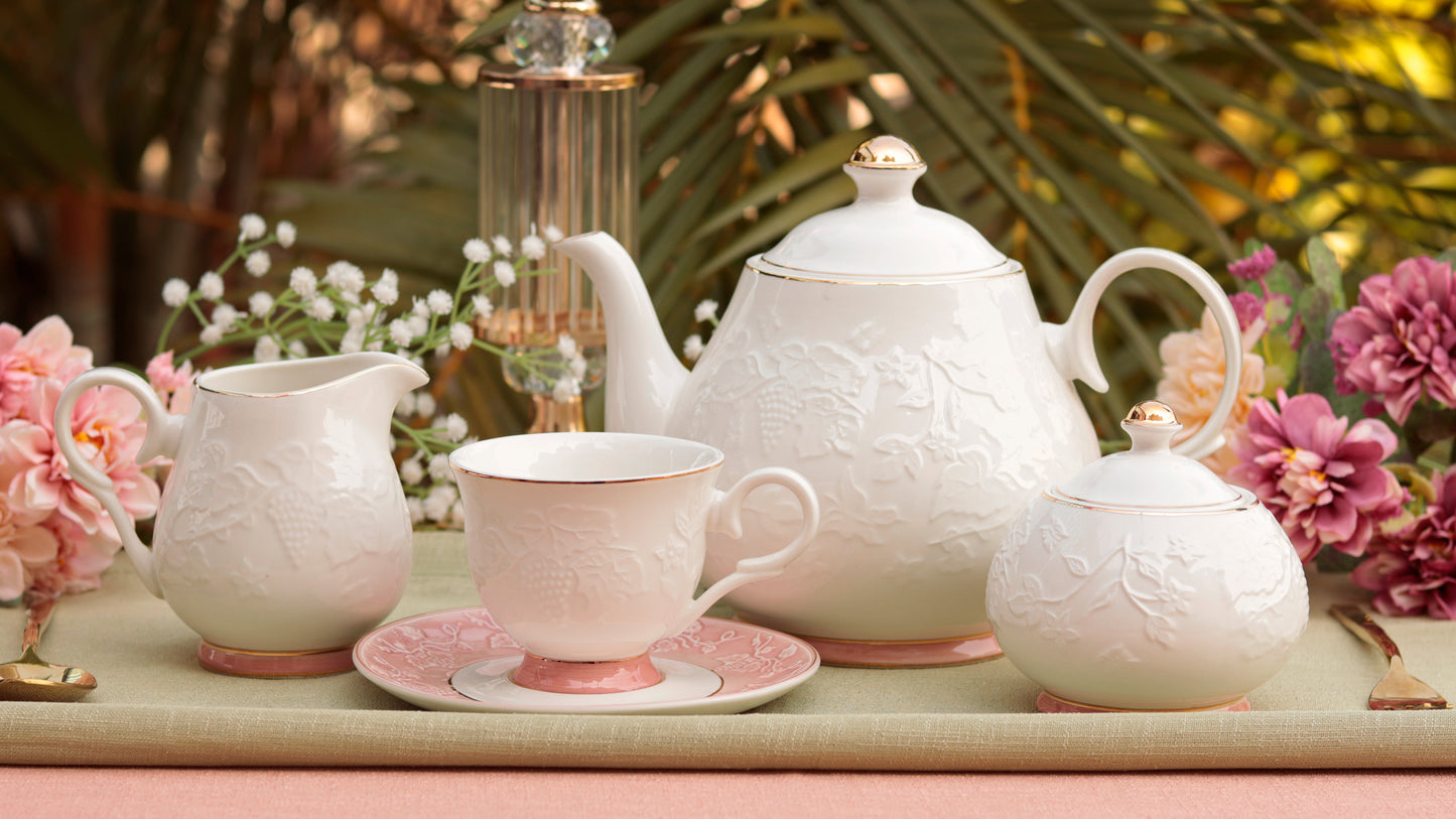 Pink Sapphire 15 Pcs Tea Set - Vigneto