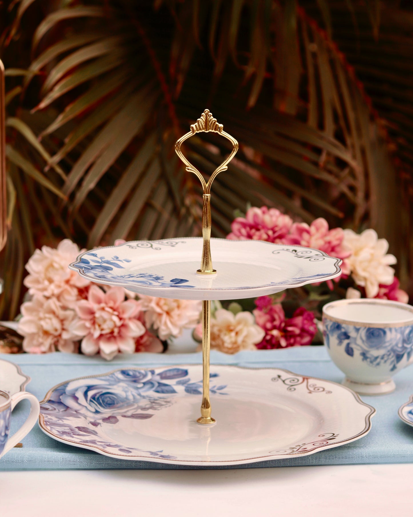 Azure Gold Two Tier Dessert Stand - Vigneto