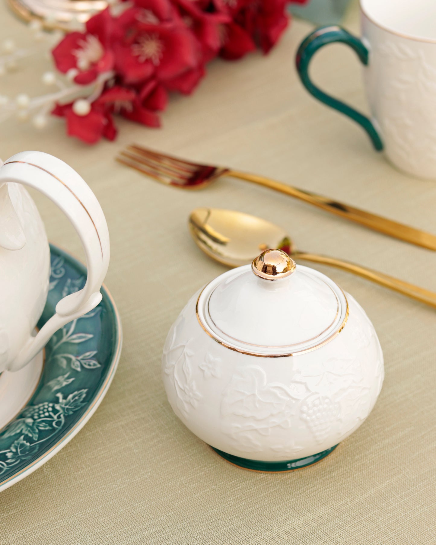 Emerald Green 15 Pcs Tea Set - Vigneto