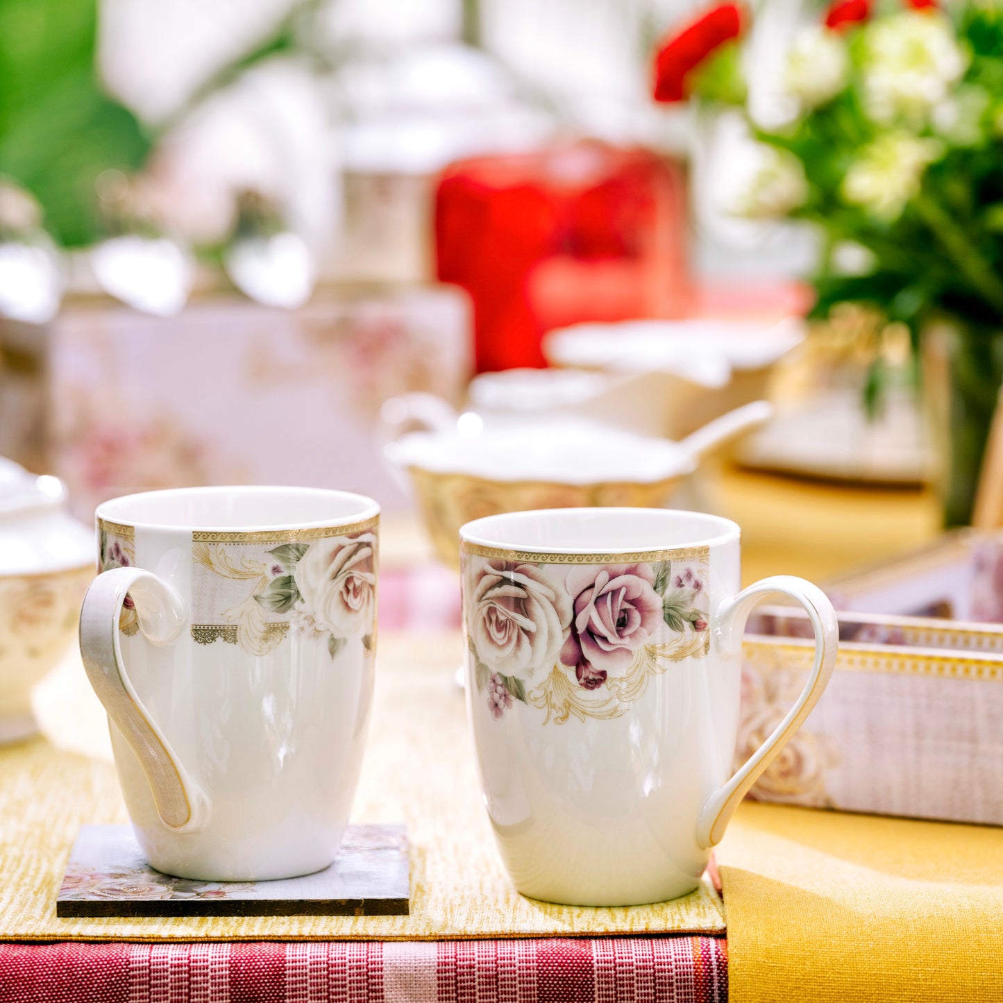 Gold Roses Coffee Mugs (Set of 2, 300 ML) - Vigneto