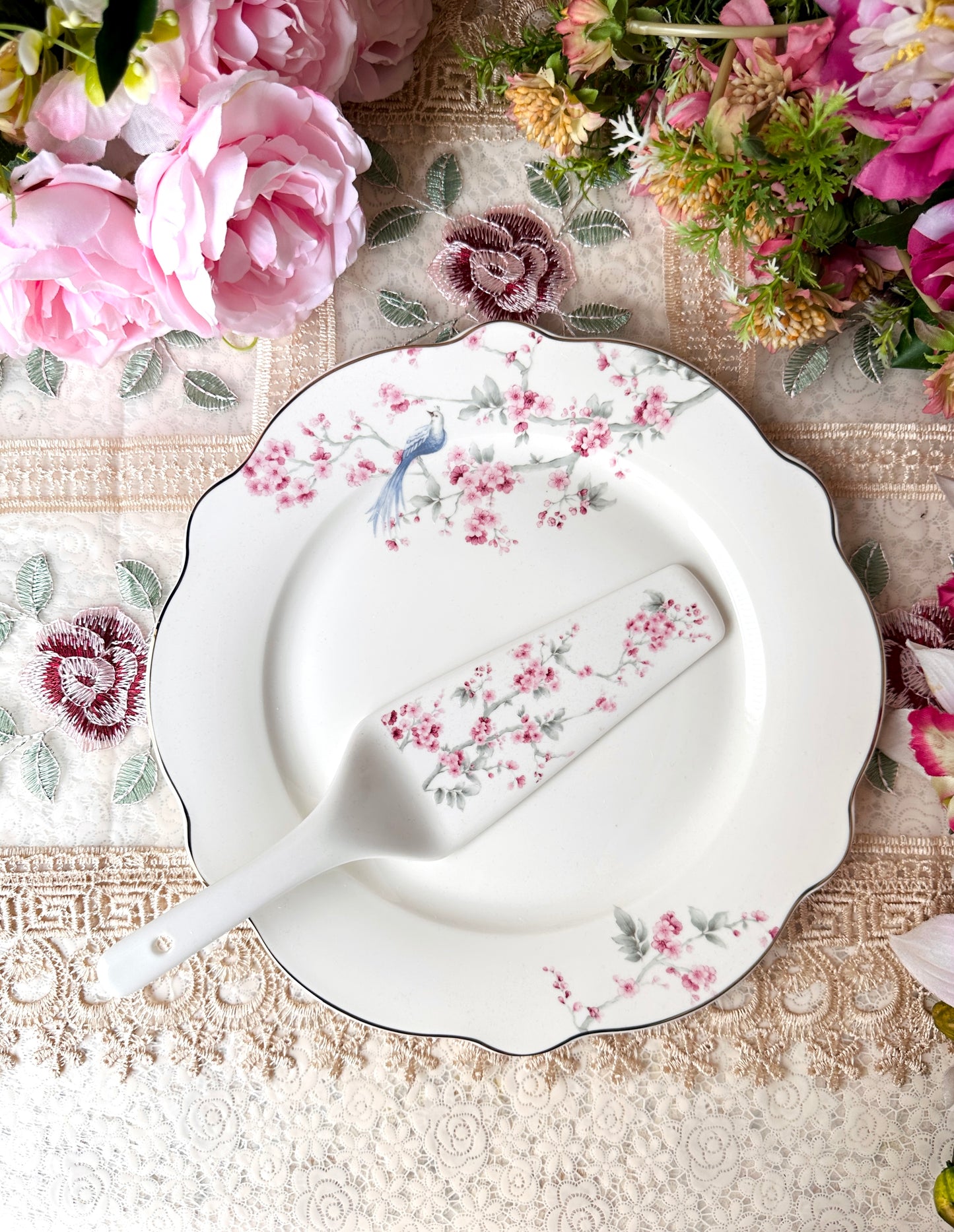 Orchid Bliss 8 Pcs Snack Set (1 Serving Plate, 6 Quarter Plates, 1 Server) - Vigneto