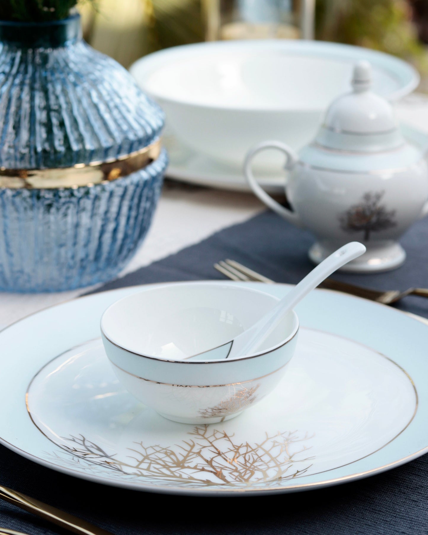 Celestial Blue 36 Pcs Dinner Set - Vigneto