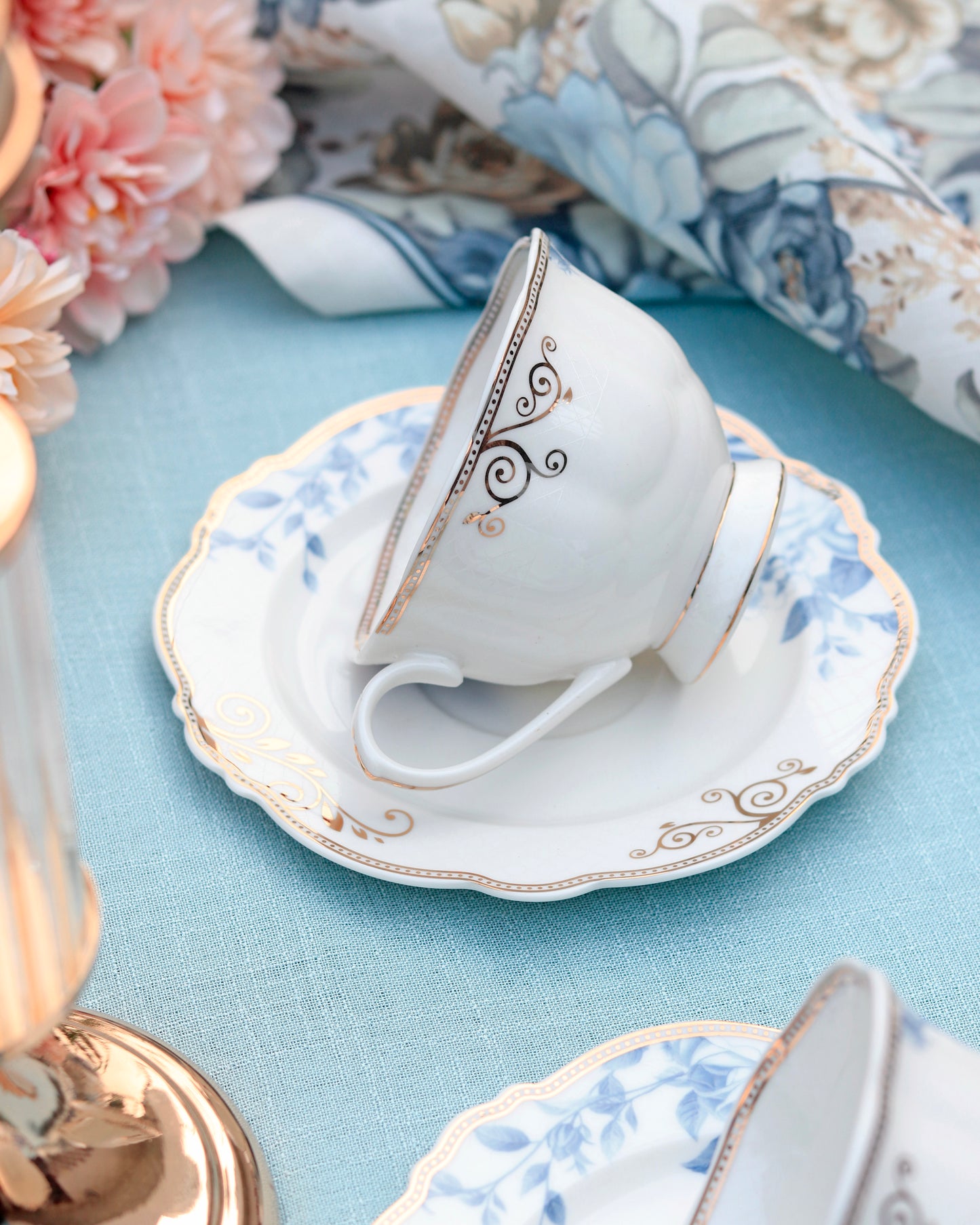 Azure Gold Cup and Saucer Set (Vintage Collection, 6 Cups and 6 Saucers)