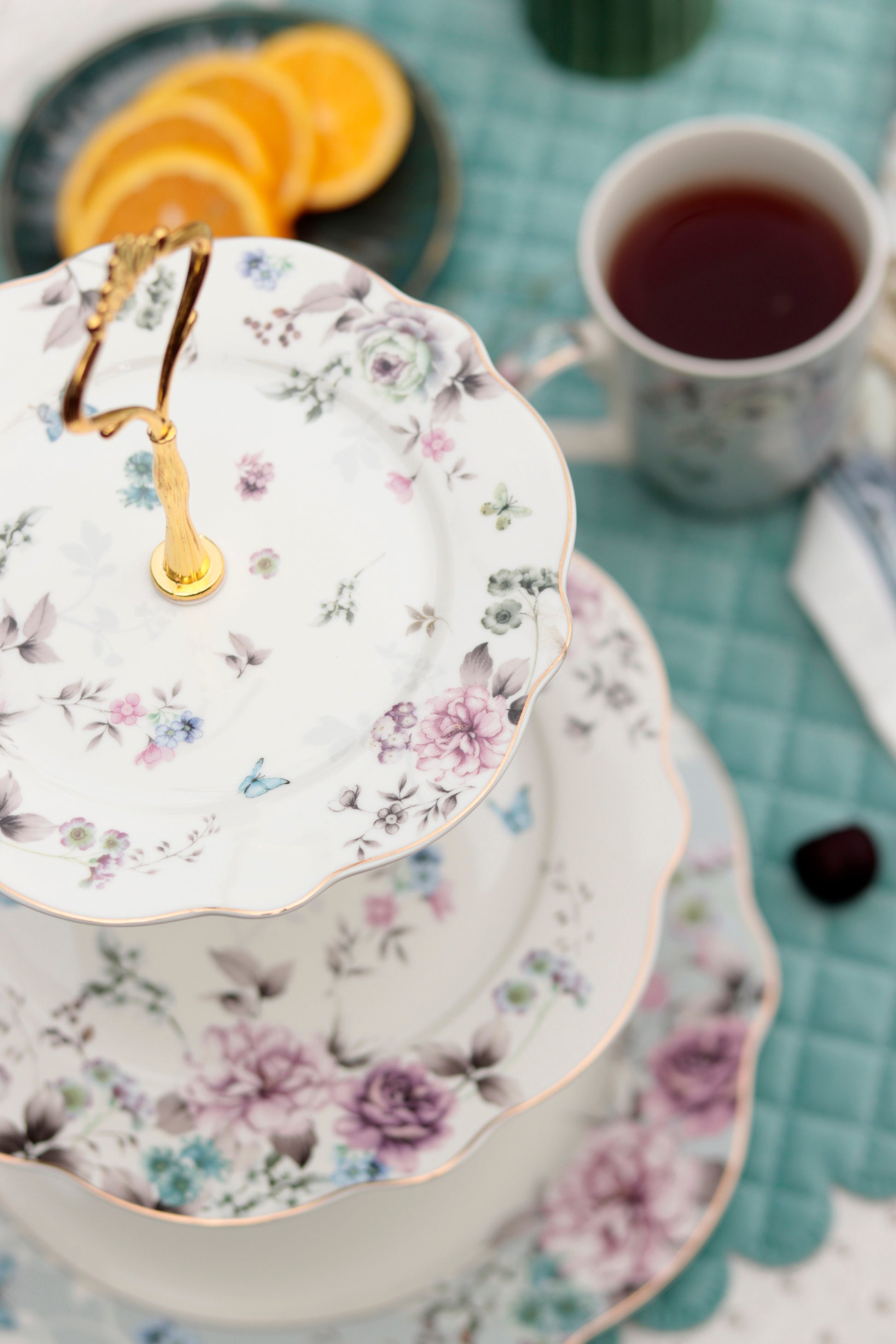 Peony Paradise Three Tier Dessert Stand - Vigneto