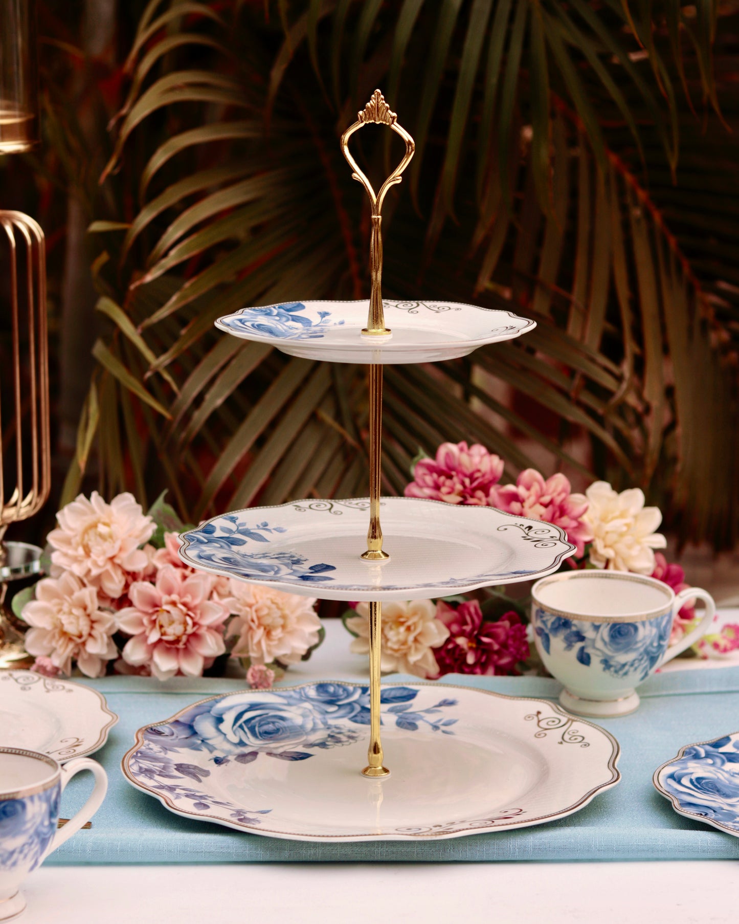 Azure Gold Three Tier Dessert Stand - Vigneto