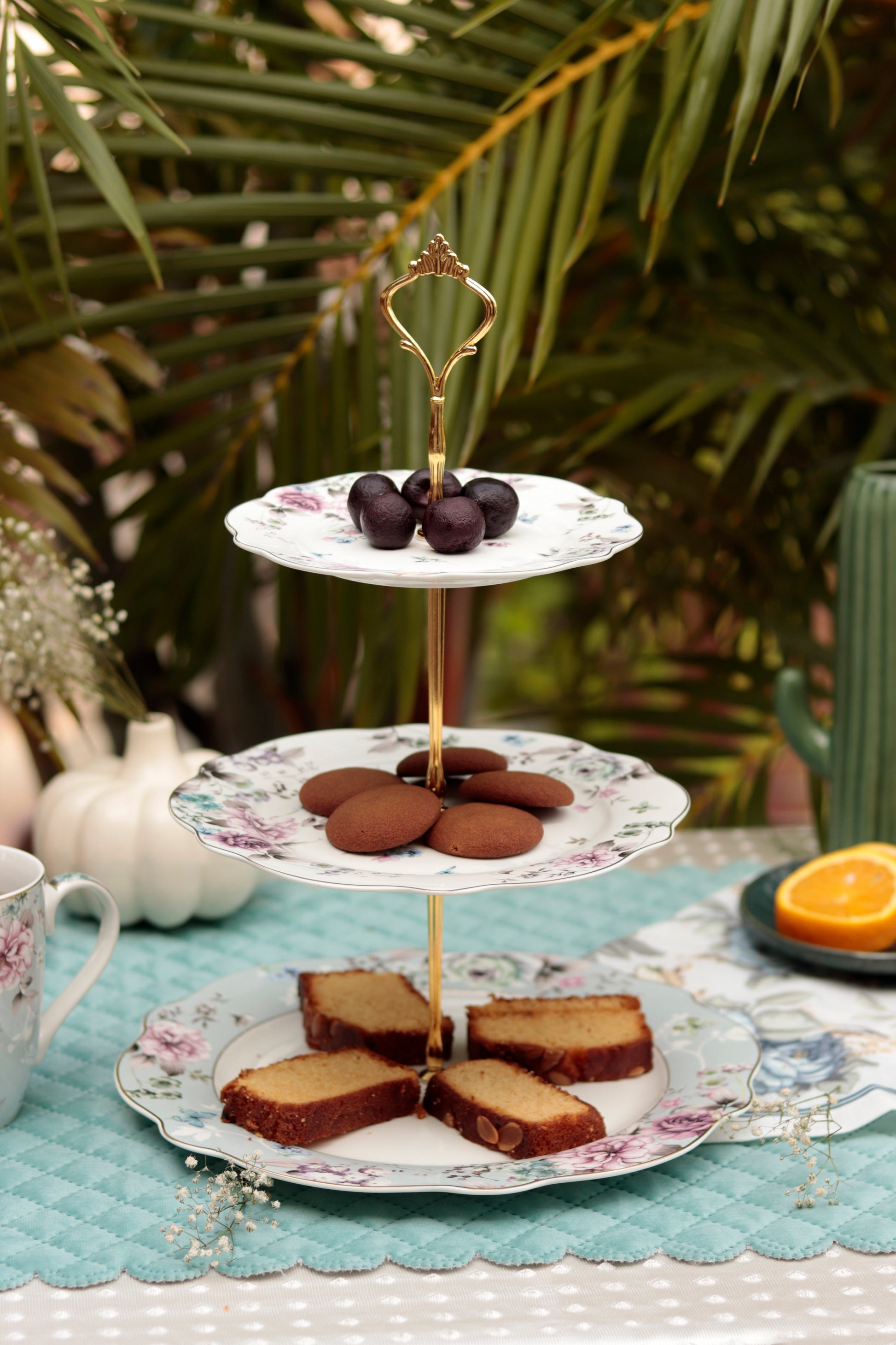 Peony Paradise Three Tier Dessert Stand - Vigneto