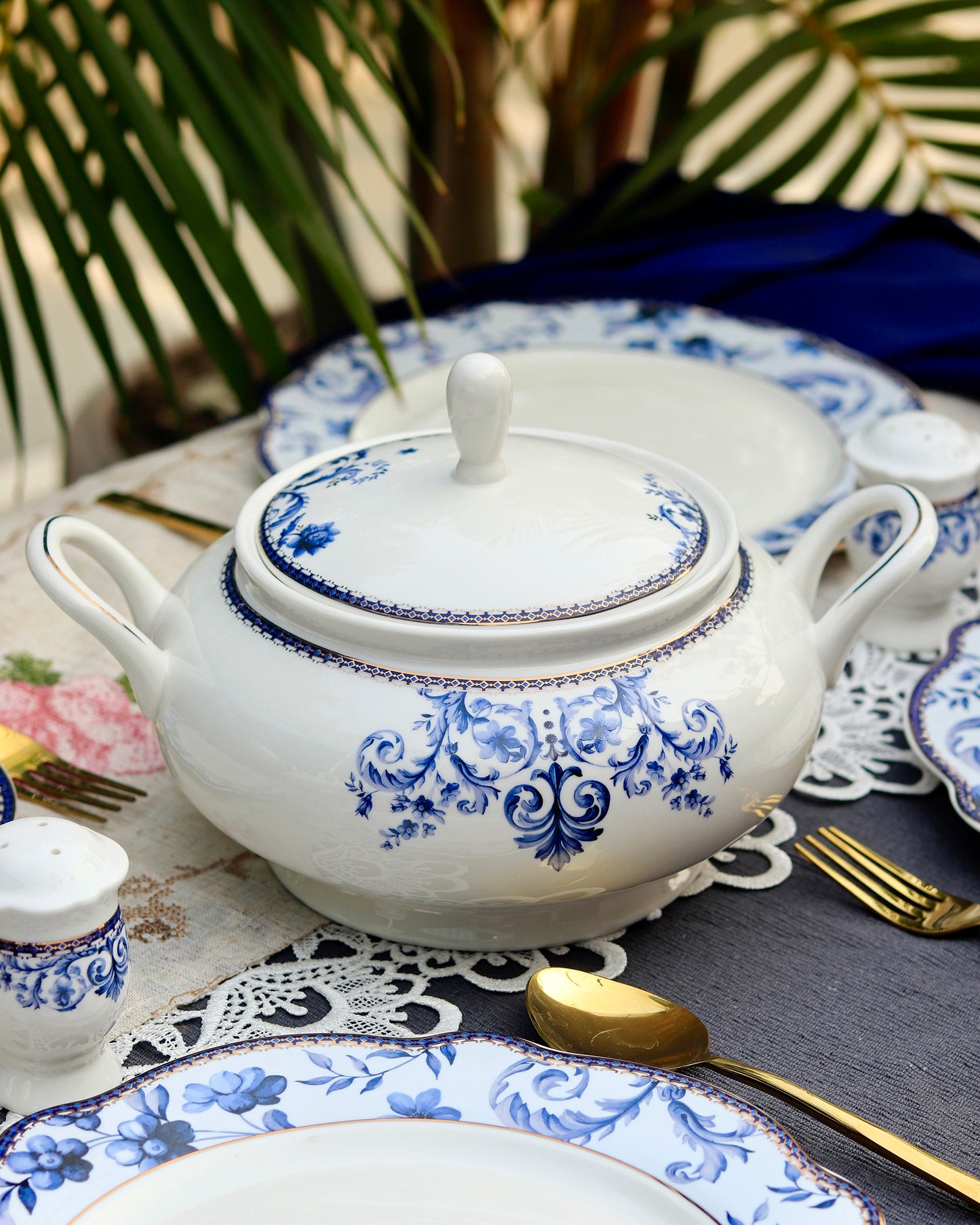 Midnight Blue 51 Pcs Dinner Set - Vigneto
