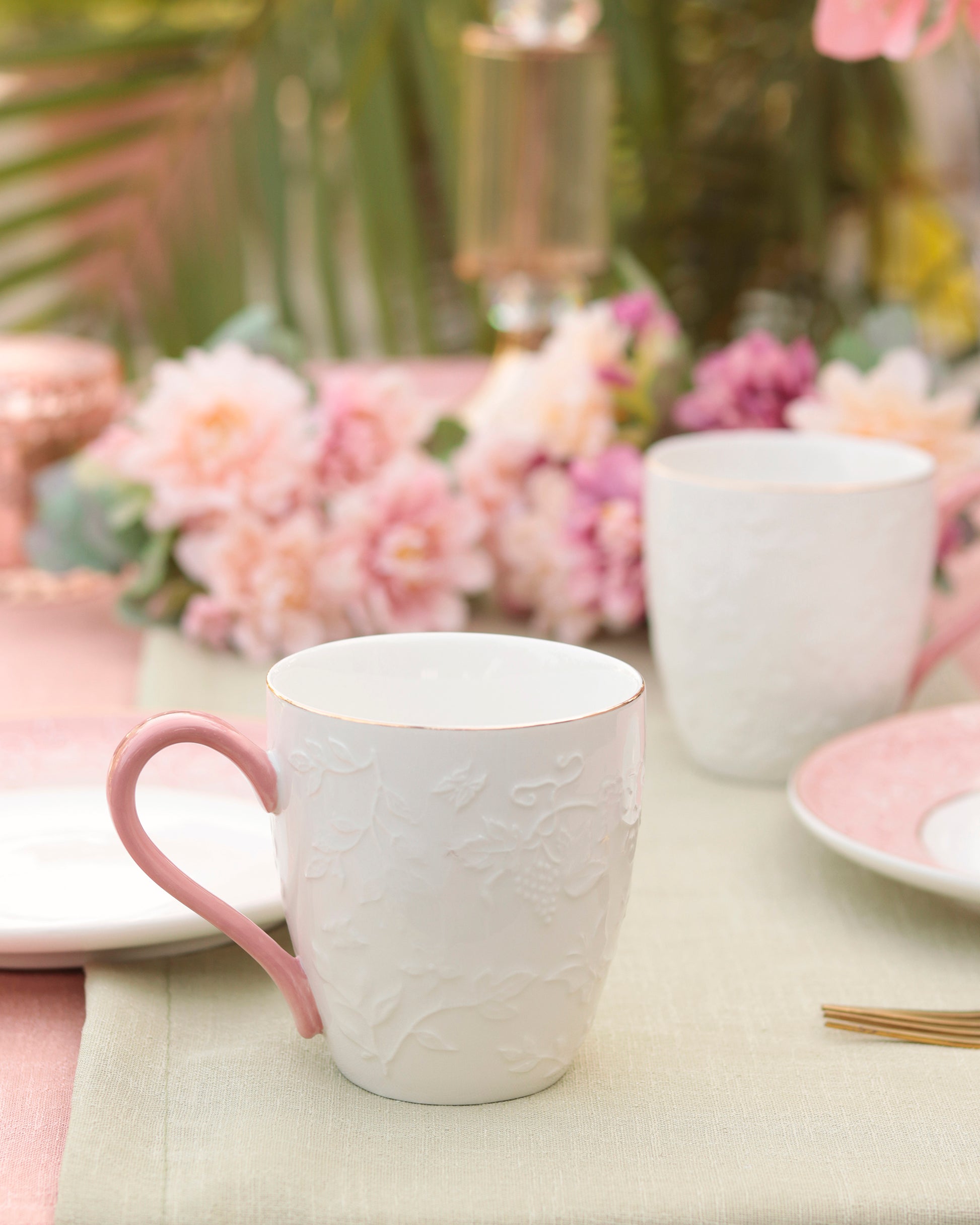 Pink Sapphire Coffee Mugs (Set of 2, 320 ML) - Vigneto