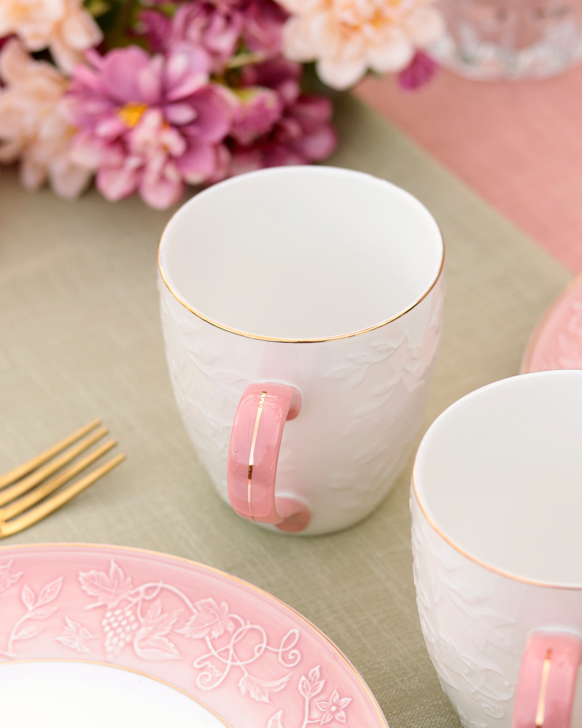 Pink Sapphire Coffee Mugs (Set of 2, 320 ML) - Vigneto