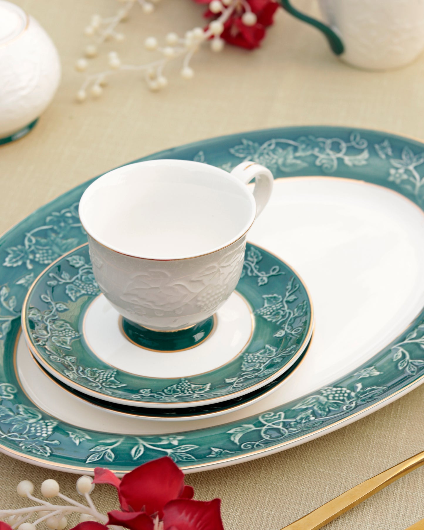 Emerald Green 15 Pcs Tea Set - Vigneto