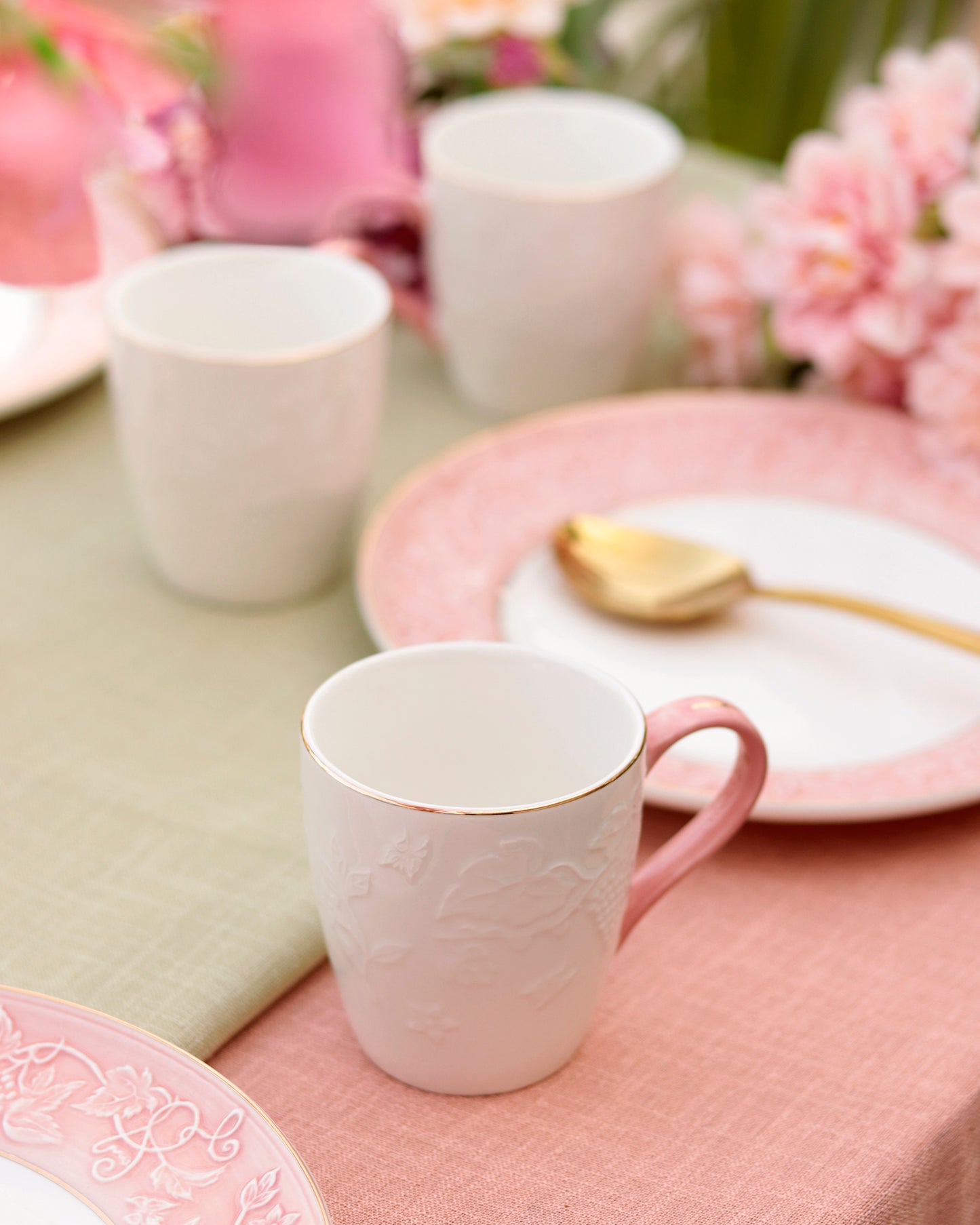 Pink Sapphire Mug Set (Capacity 170 ML, Set of 6) - Vigneto