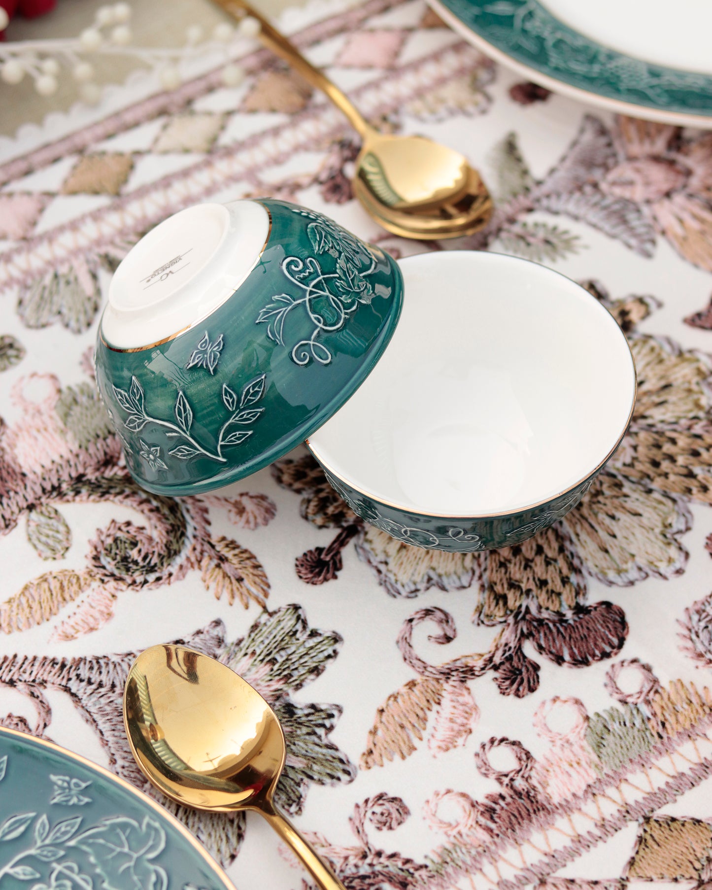 Emerald Green 33 Pcs Dinner Set - Vigneto