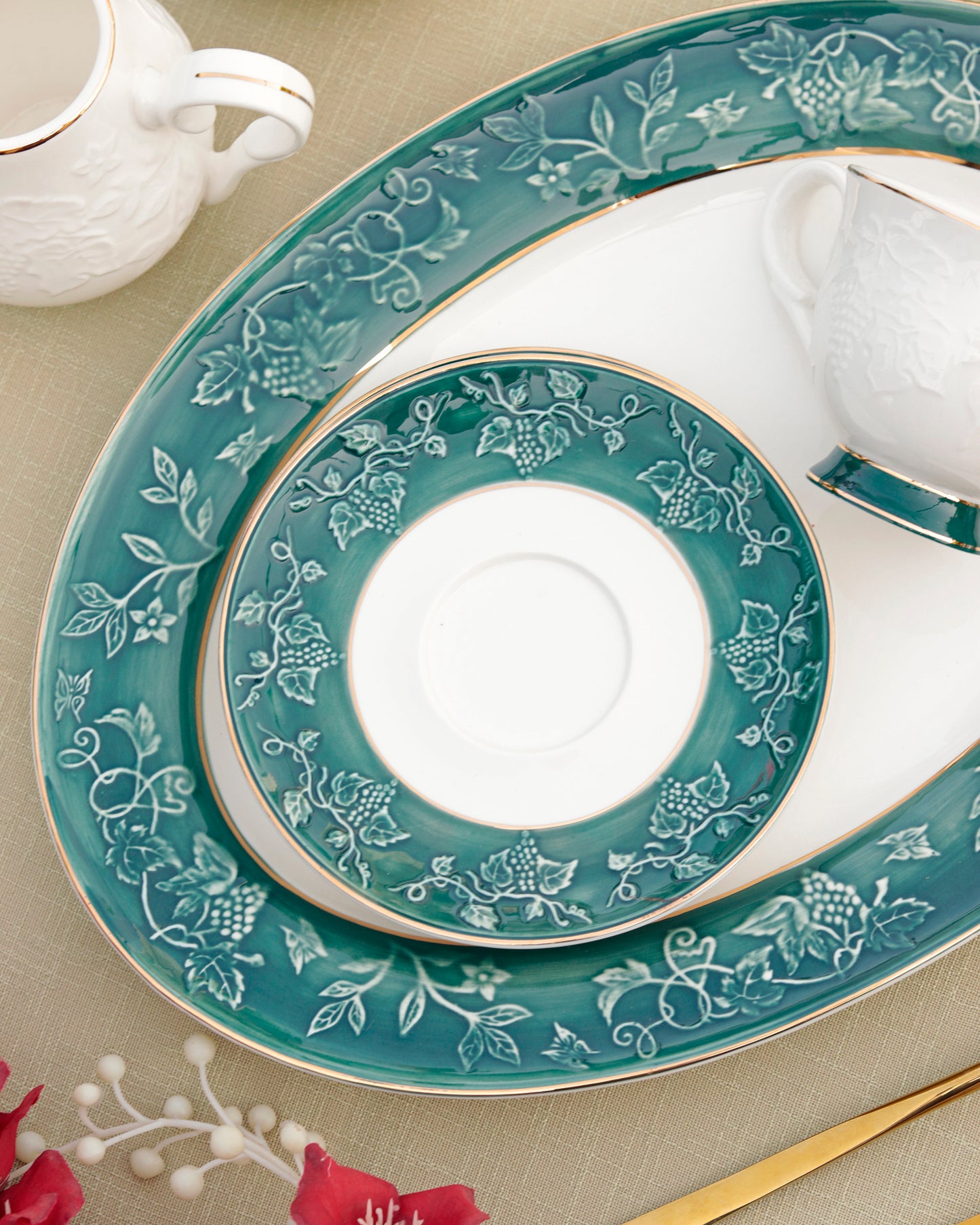 Emerald Green Cup and Saucer Set (6 Cups and 6 Saucers) - Vigneto