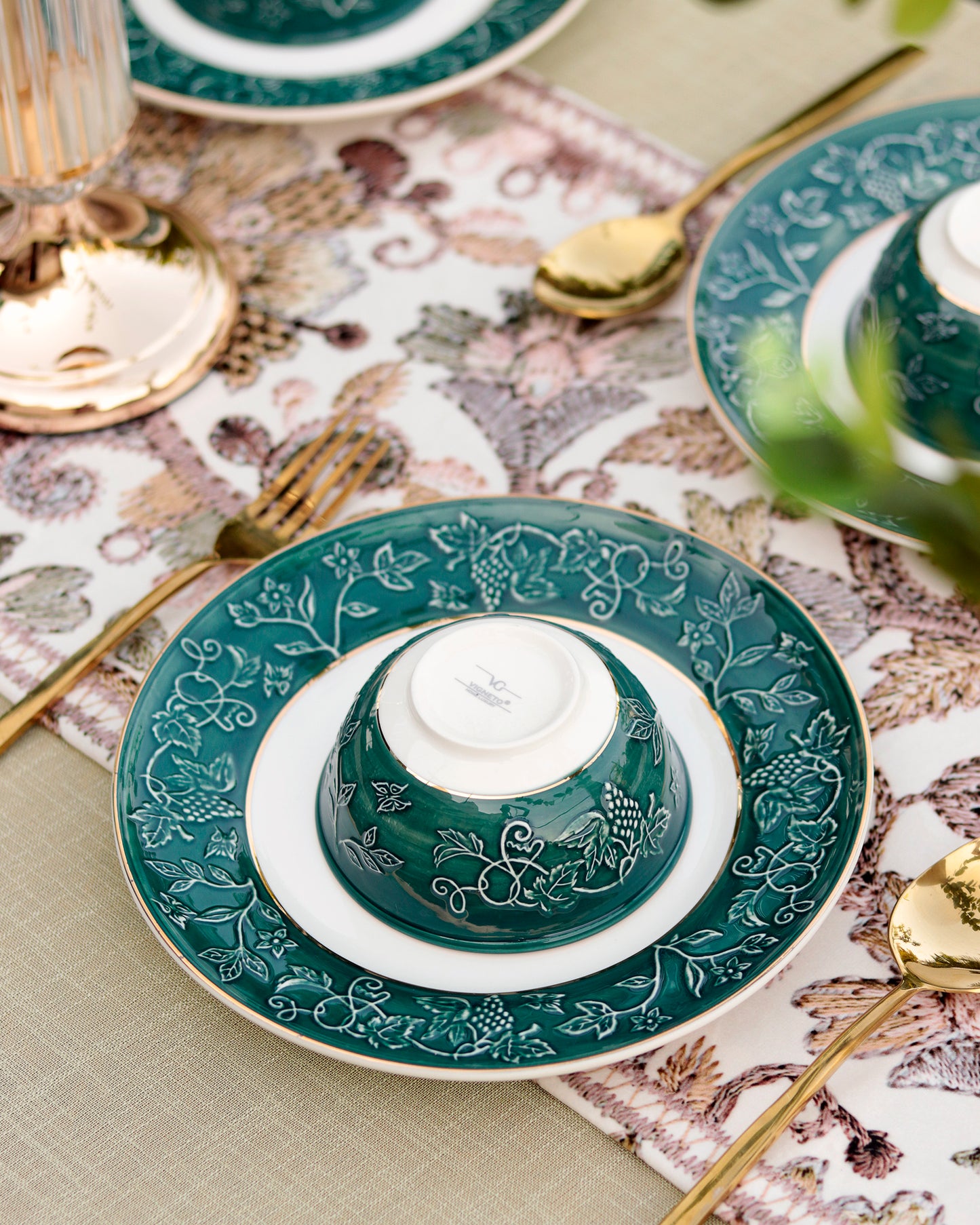 Emerald Green 33 Pcs Dinner Set - Vigneto