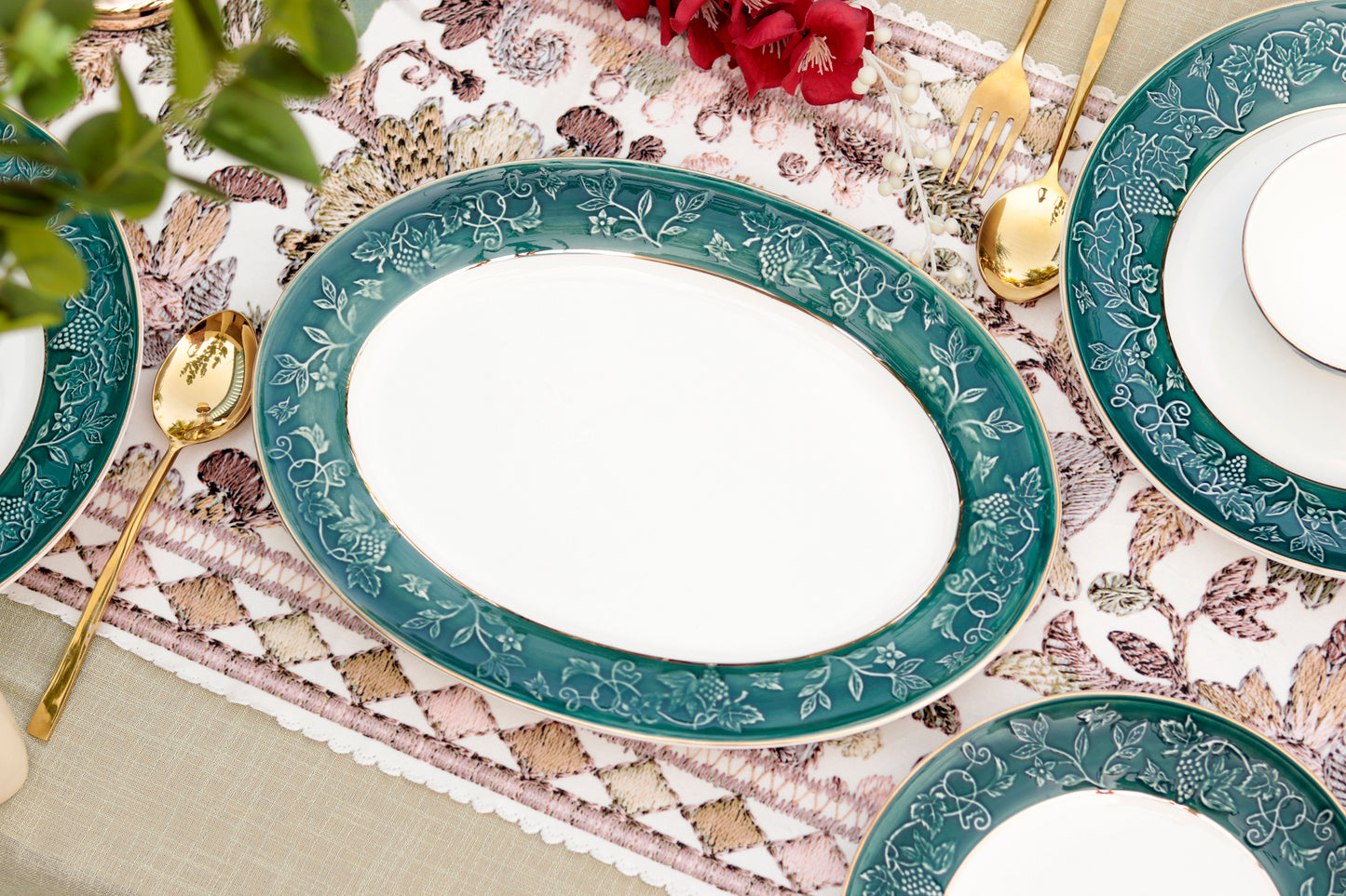 Emerald Green 33 Pcs Dinner Set - Vigneto