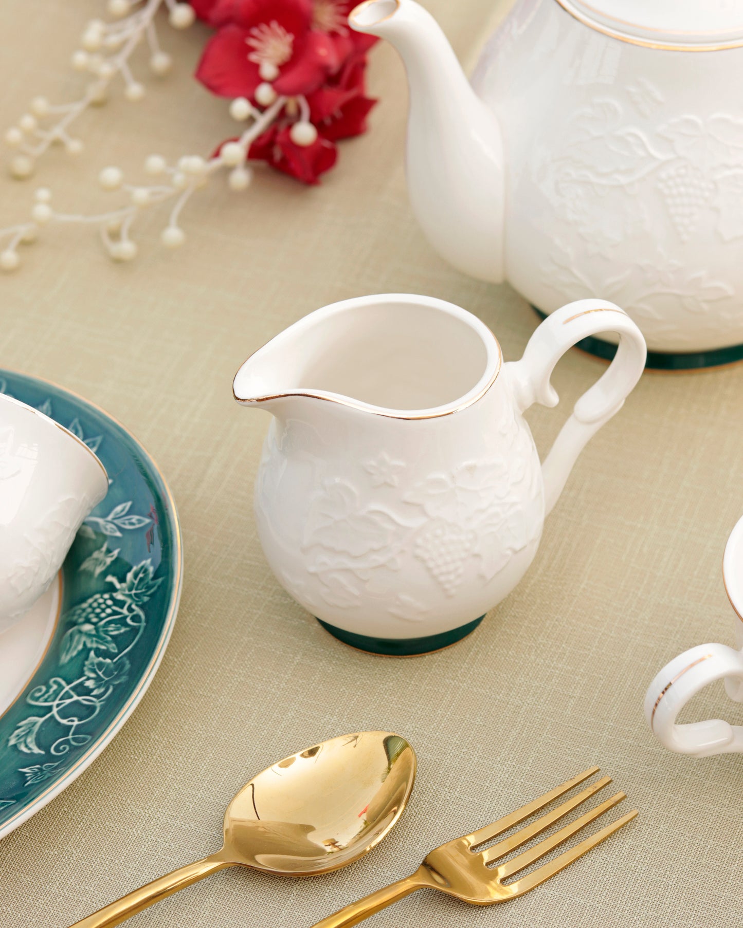 Emerald Green 15 Pcs Tea Set - Vigneto