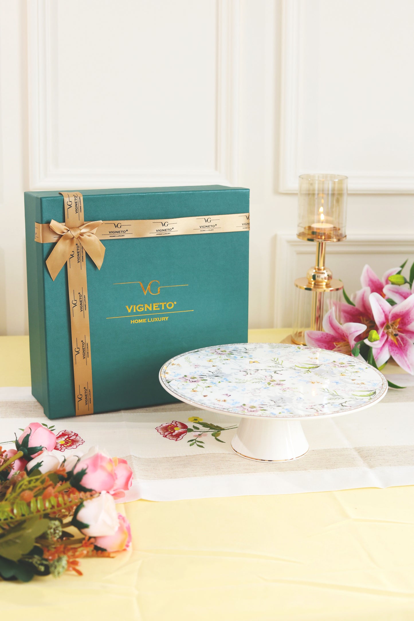 Flower Bed Cake Stand