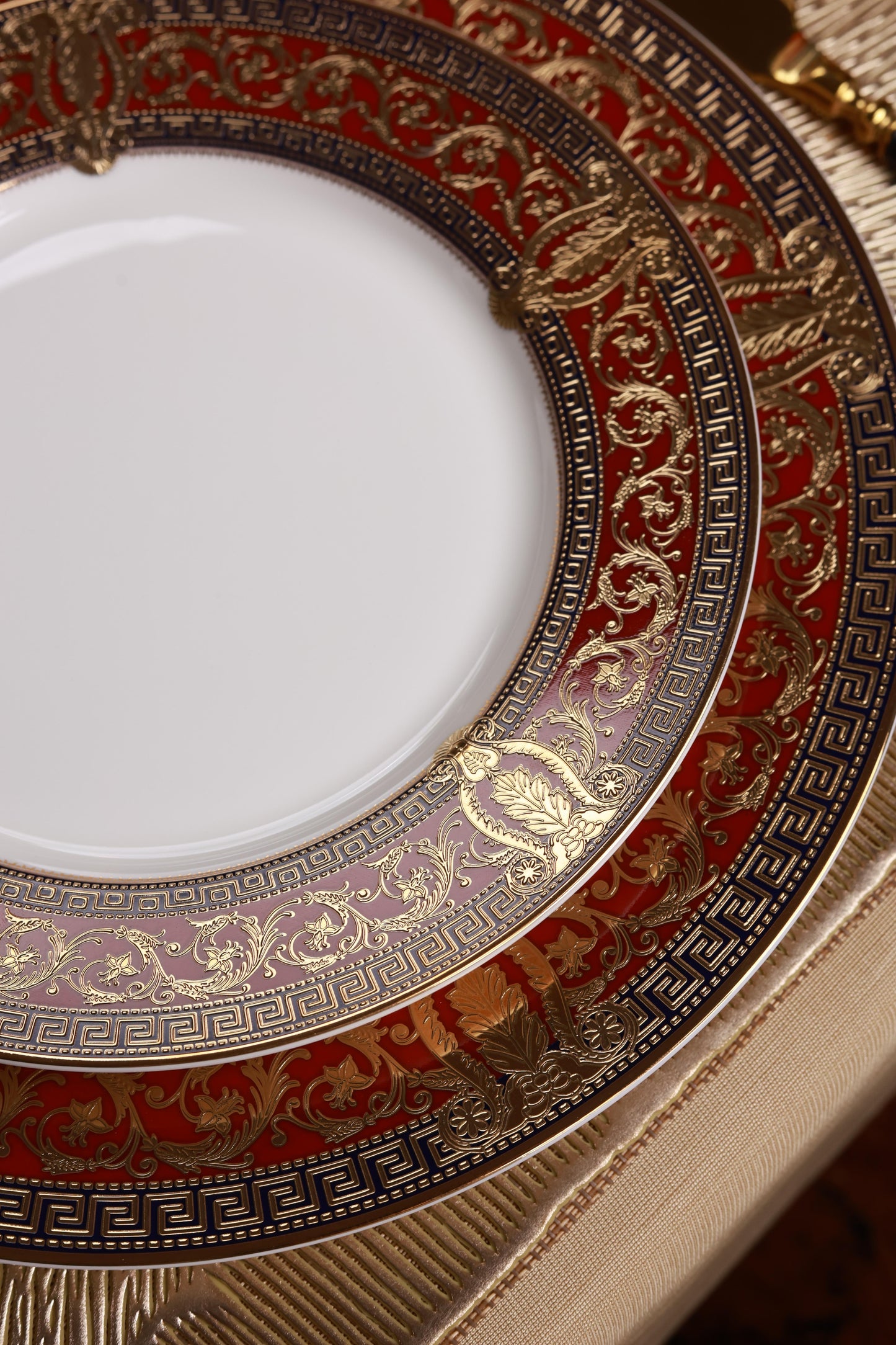 Crown Imperial 36 Pcs Dinner Set (Palace Collection, 24K Embossed Gold)