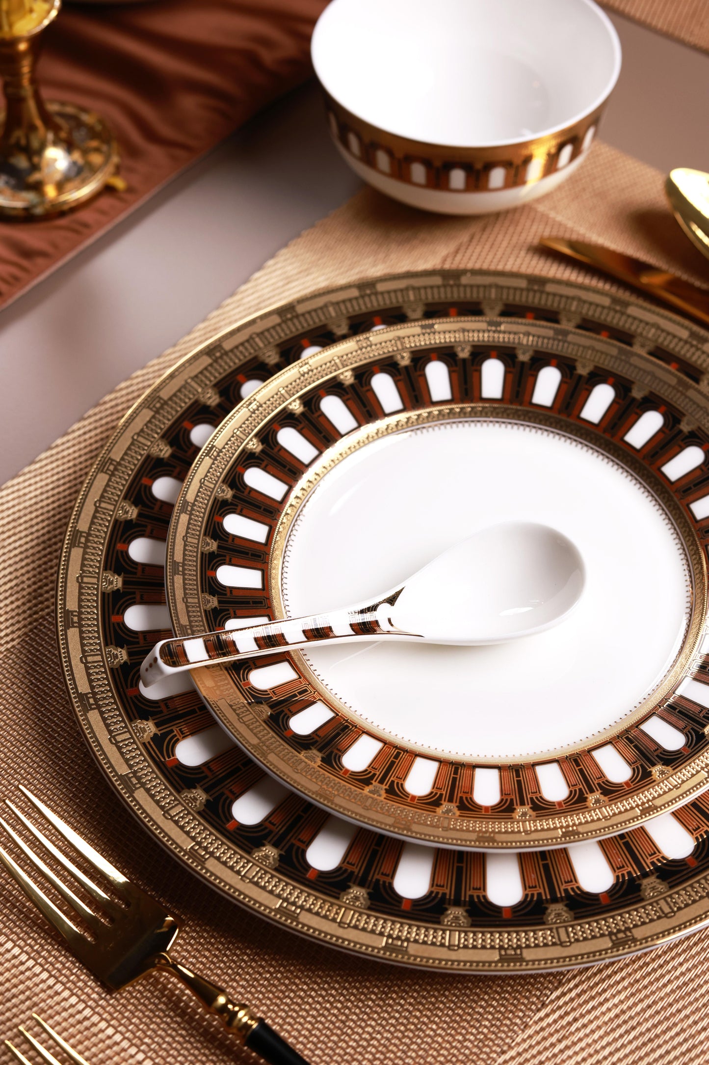 Colosseum Gold 36 Pcs Dinner Set (Palace Collection, 24K Embossed Gold)