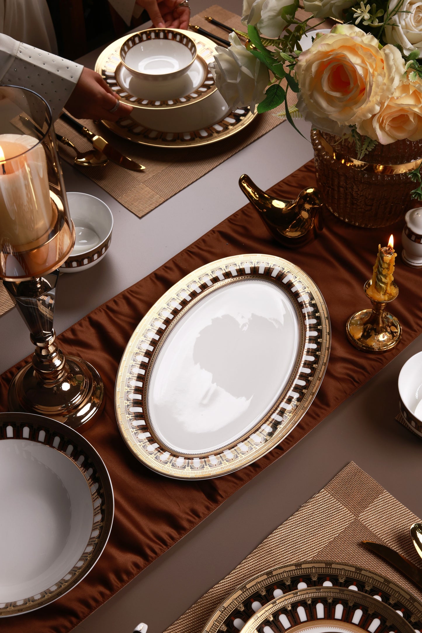 Colosseum Gold 36 Pcs Dinner Set (Palace Collection, 24K Embossed Gold)