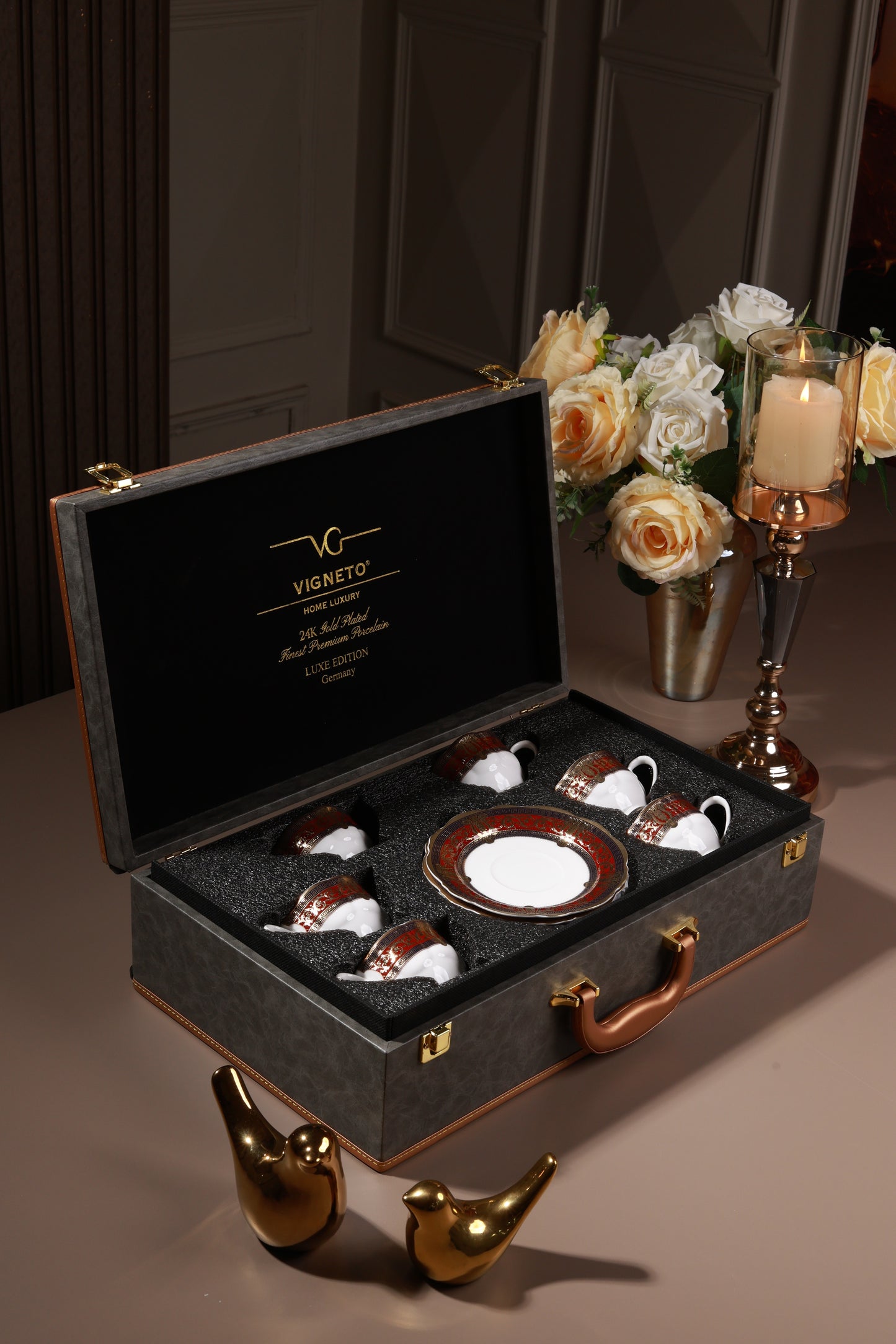 Crown Imperial Cup and Saucer Set (Set of 6, Palace Collection, 24K Embossed Gold)