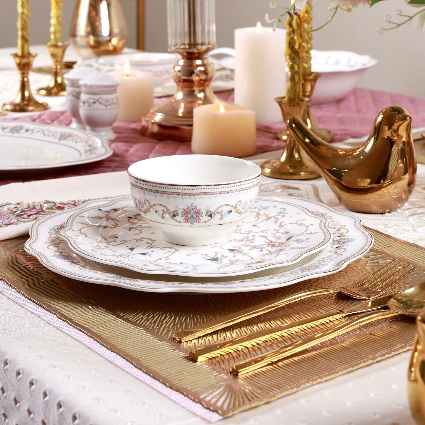White Pattern 51 Pcs Dinner Set - Vigneto