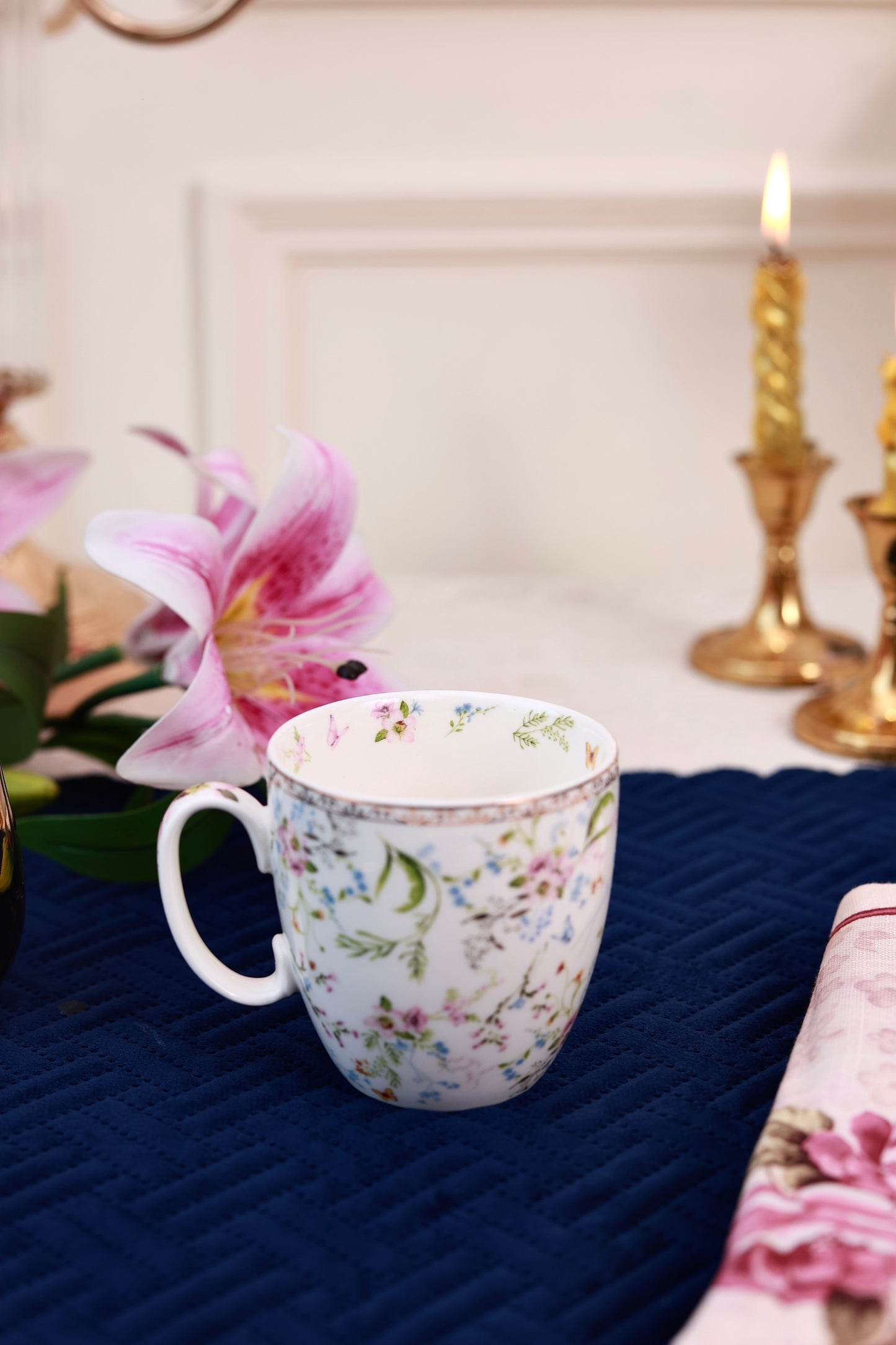 Flower Bed Mug Set (Capacity 200 ML, Set of 6) - Vigneto