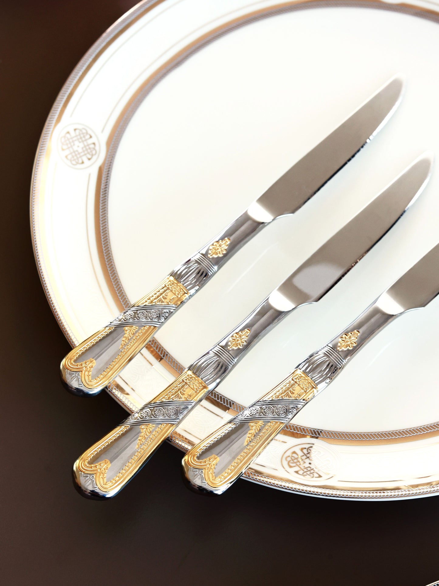 Silver Jewel 65 Pcs Cutlery Set (Palace Collection, 24K Gold Plated)