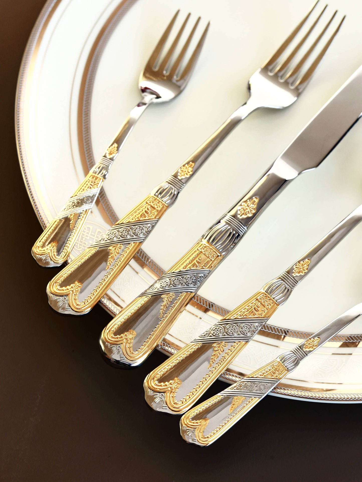Silver Jewel 65 Pcs Cutlery Set (Palace Collection, 24K Gold Plated)