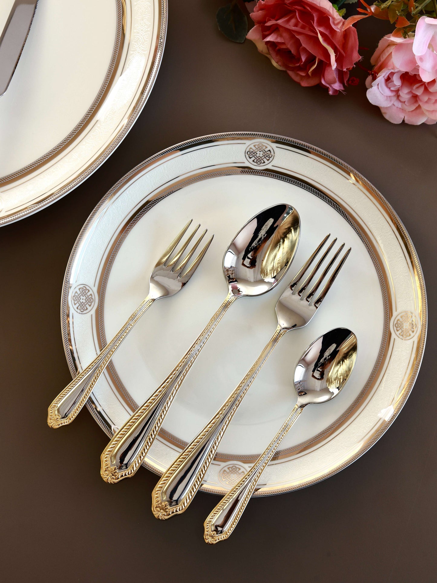 Venetian Gold 65 Pcs Cutlery Set (Palace Collection, 24K Gold Plated)