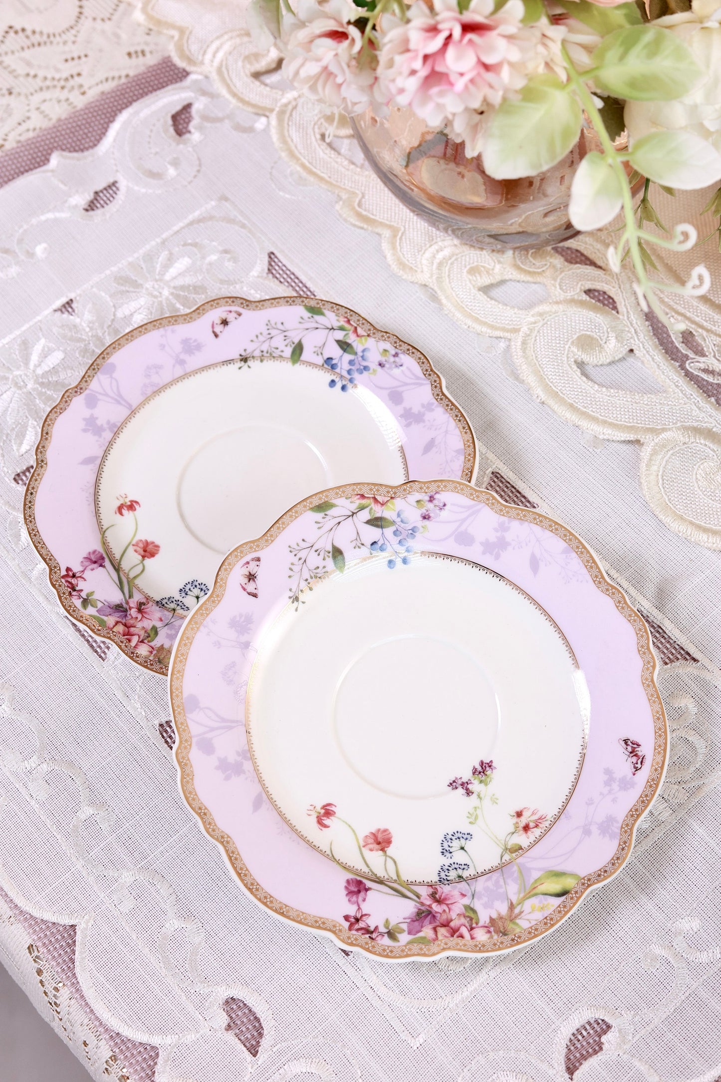 Lilac Garden 15 Pcs Tea Set (Vintage Collection)