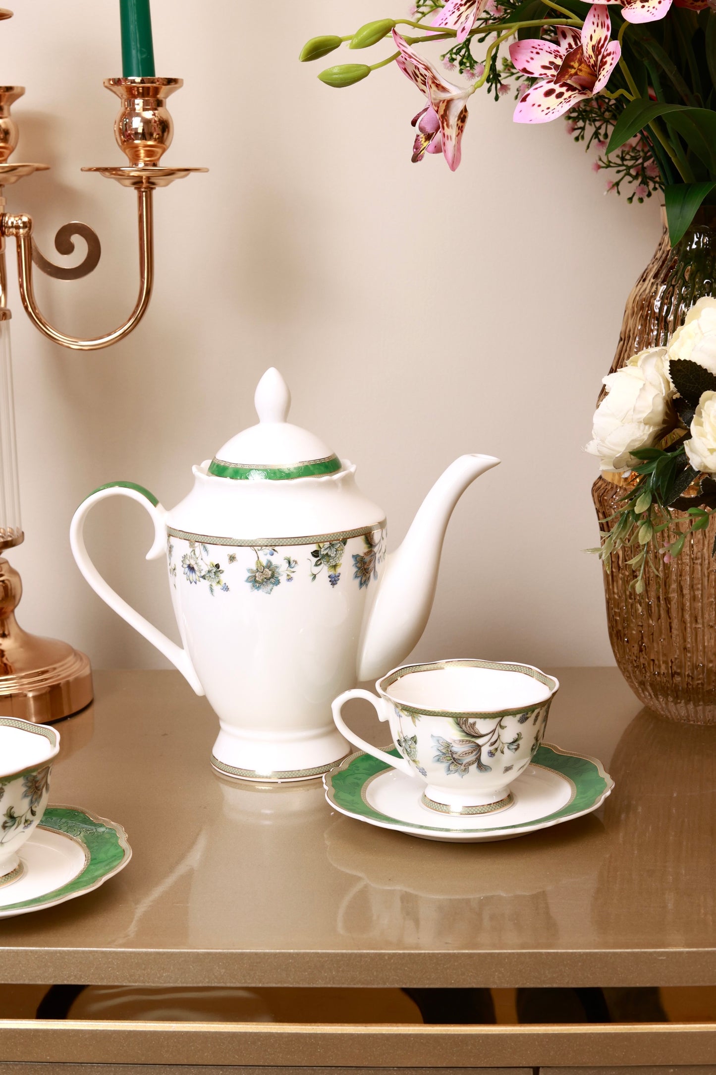 Tudor Green 15 Pcs Tea Set (Vintage Collection)