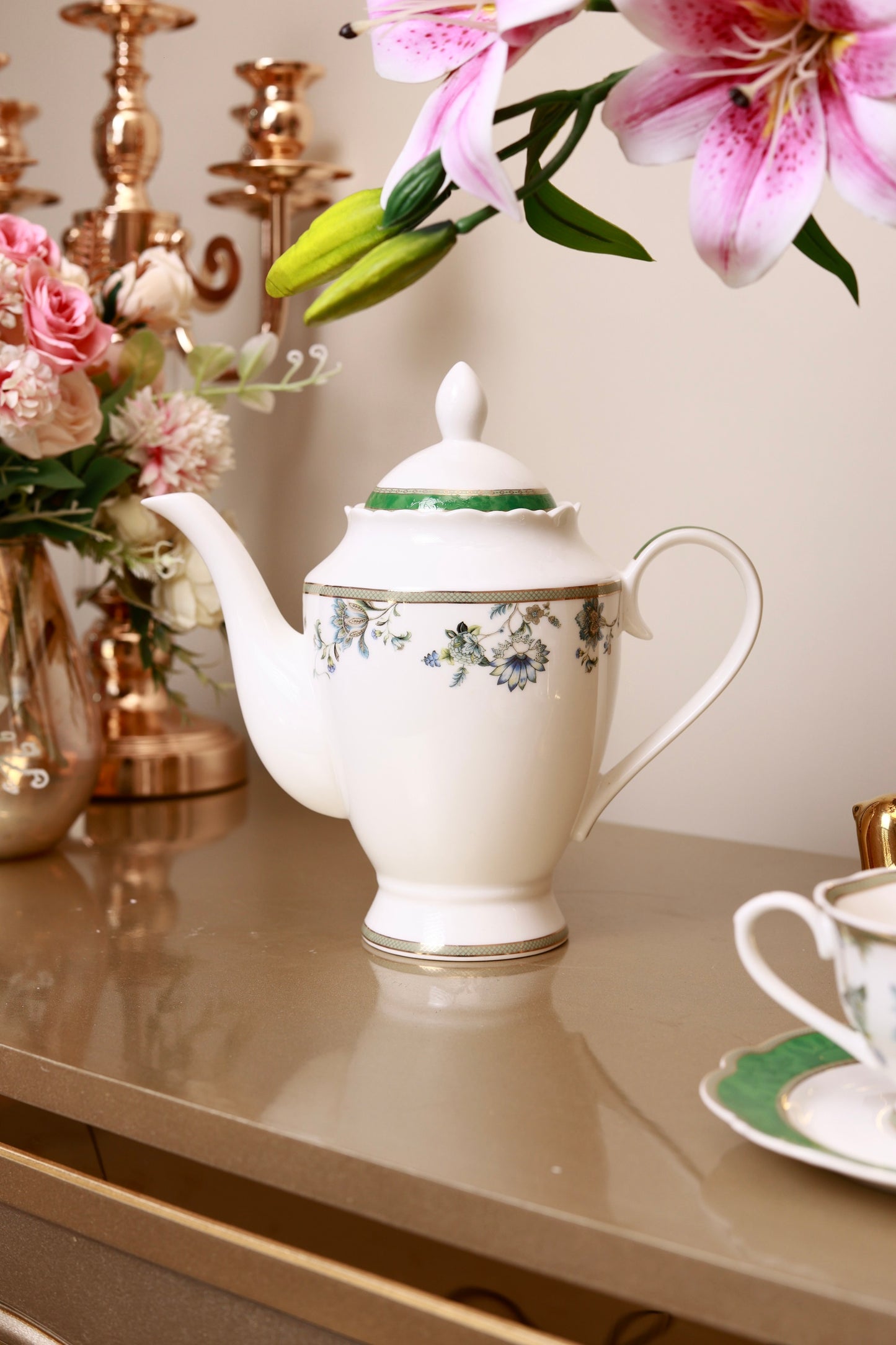 Tudor Green 15 Pcs Tea Set (Vintage Collection)