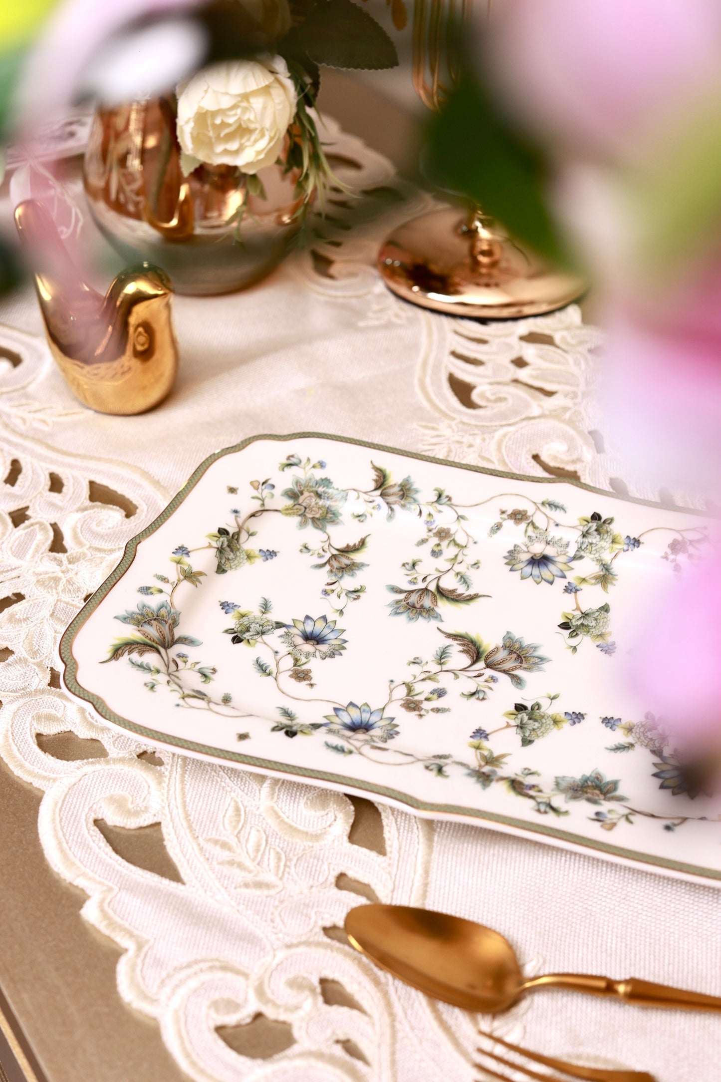 Tudor Green Snack Platter (Set of 2)
