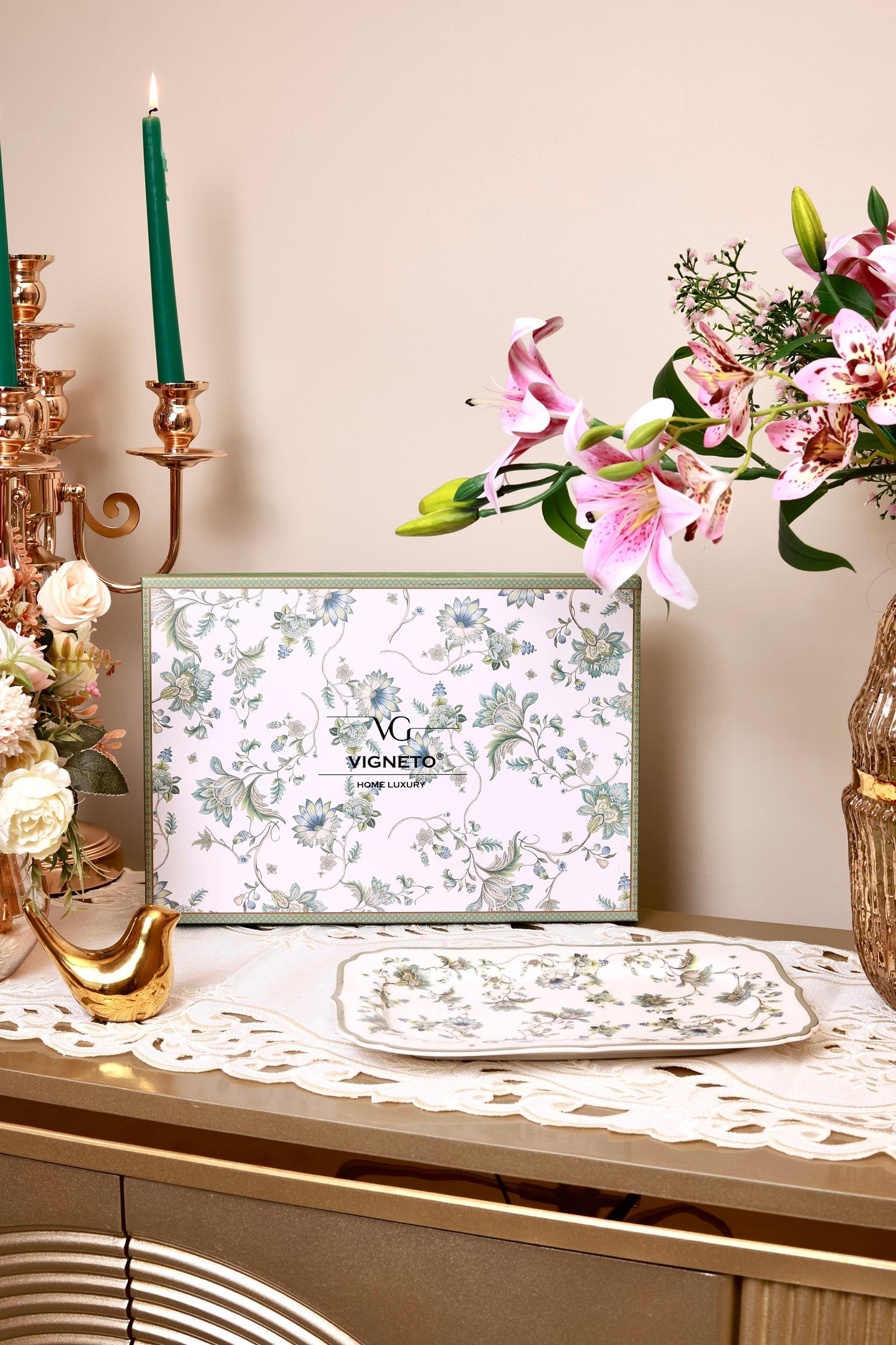 Tudor Green Snack Platter (Set of 2)