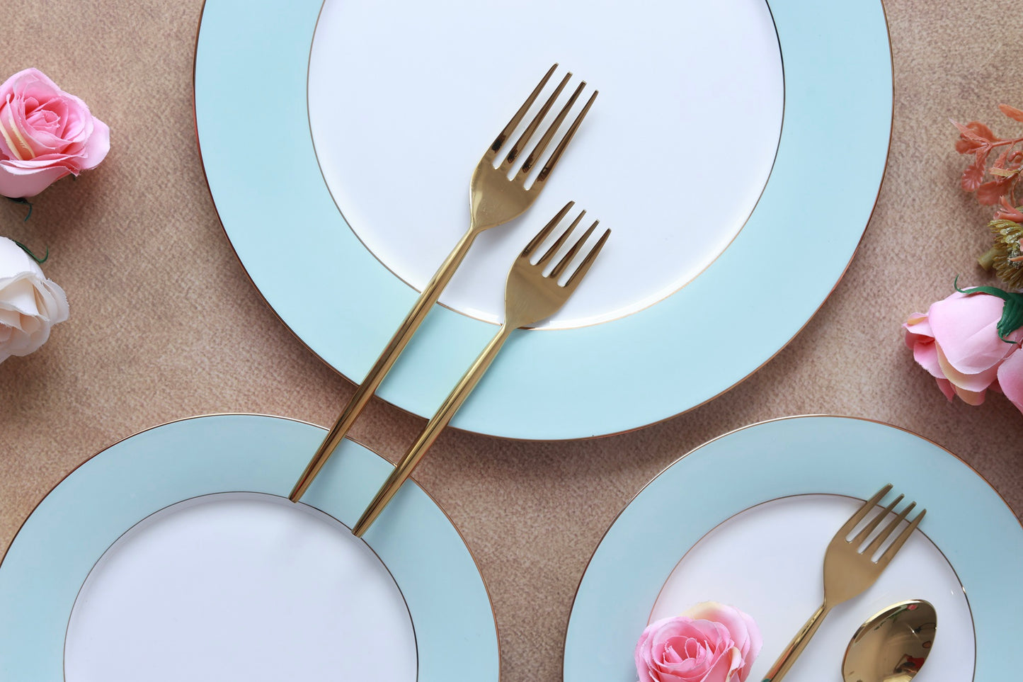 Round Small Fork (Shine Gold Finish, Set of 6) - Vigneto