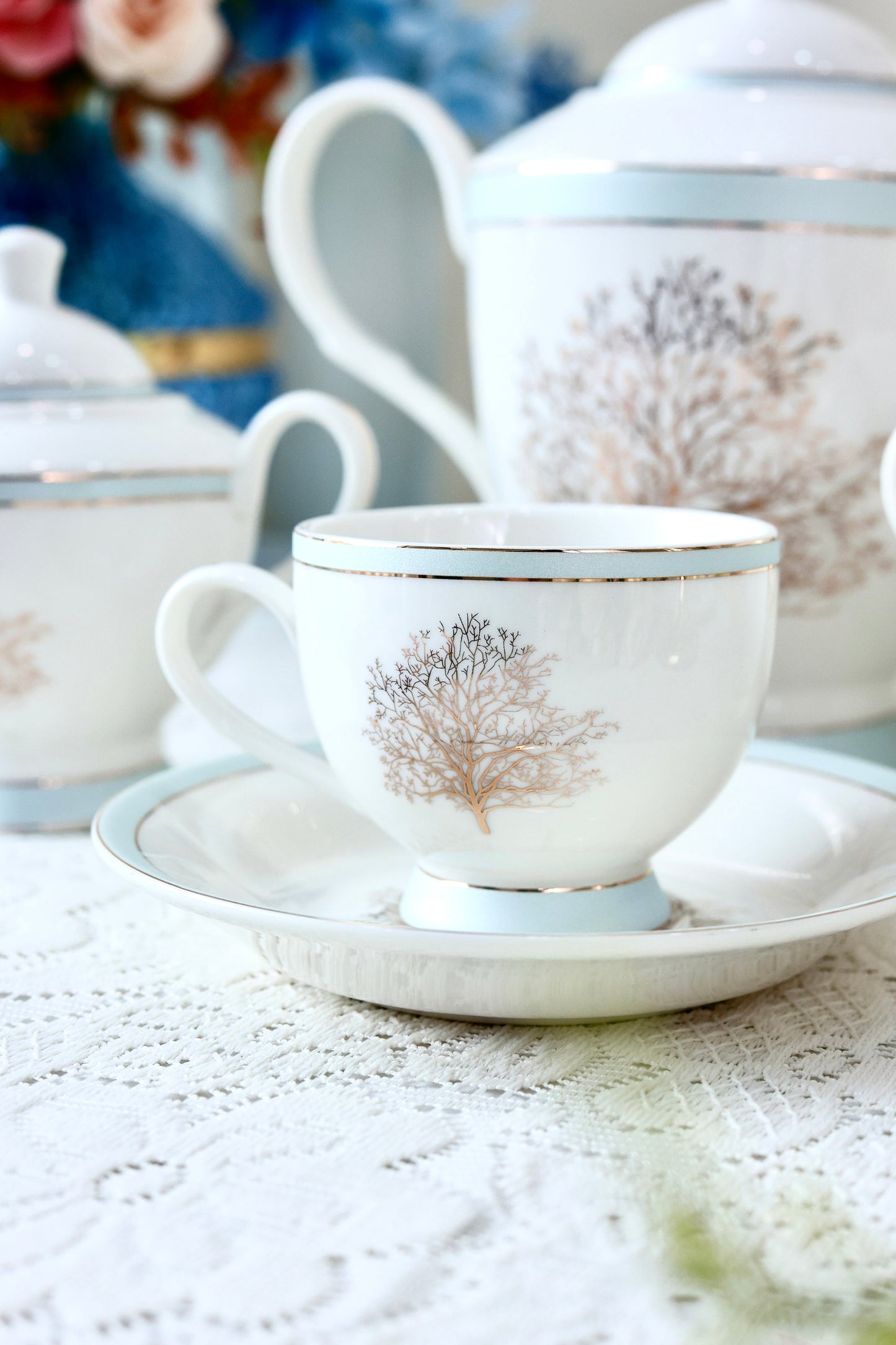 Celestial Blue Cup and Saucer Set (6 Cups and 6 Saucers) - Vigneto