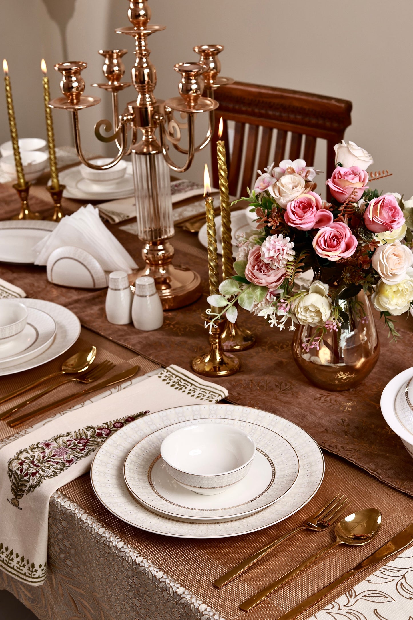 Windsor Gold 52 Pcs Dinner Set