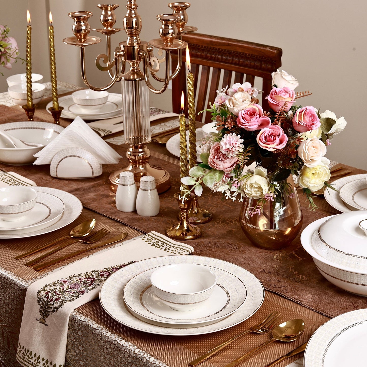 Windsor Gold 52 Pcs Dinner Set