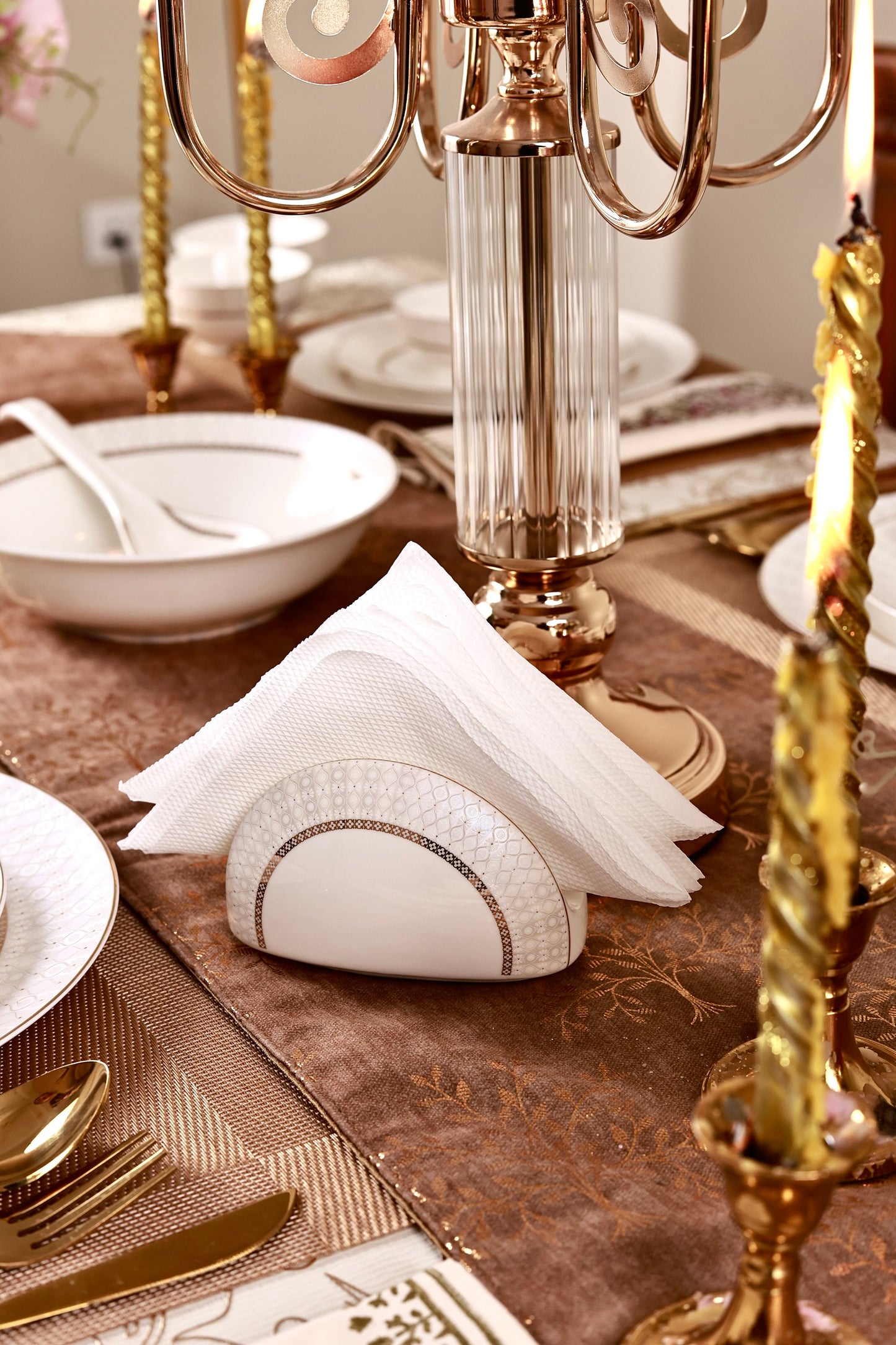 Windsor Gold 52 Pcs Dinner Set