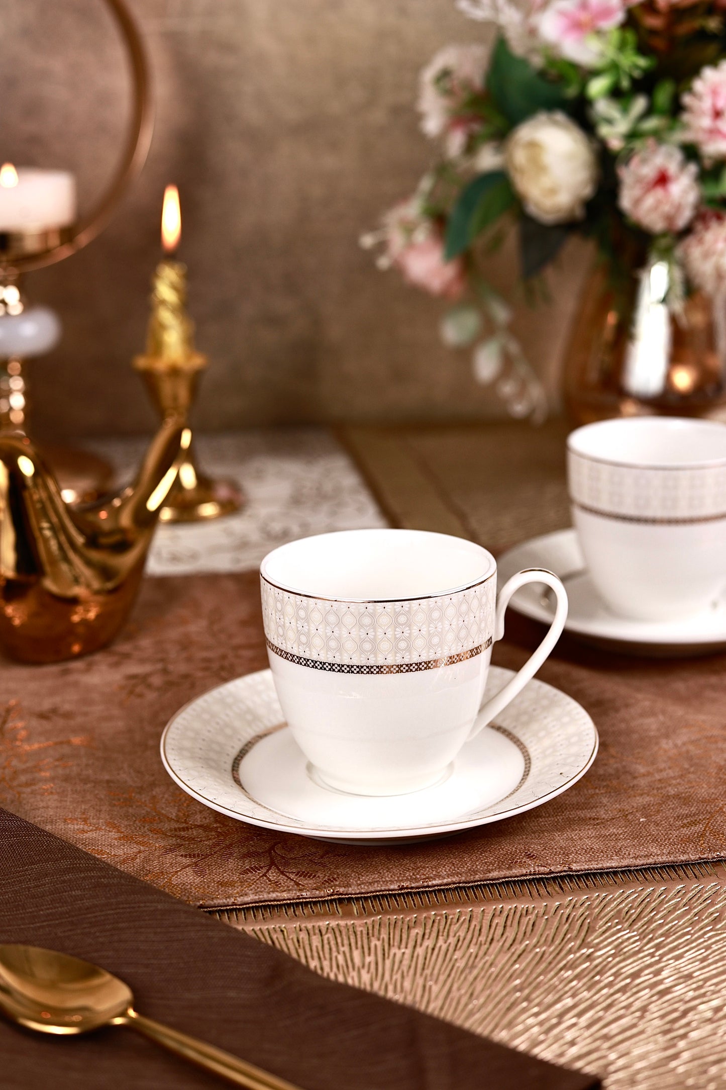 Windsor Gold 15 Pcs Tea Set