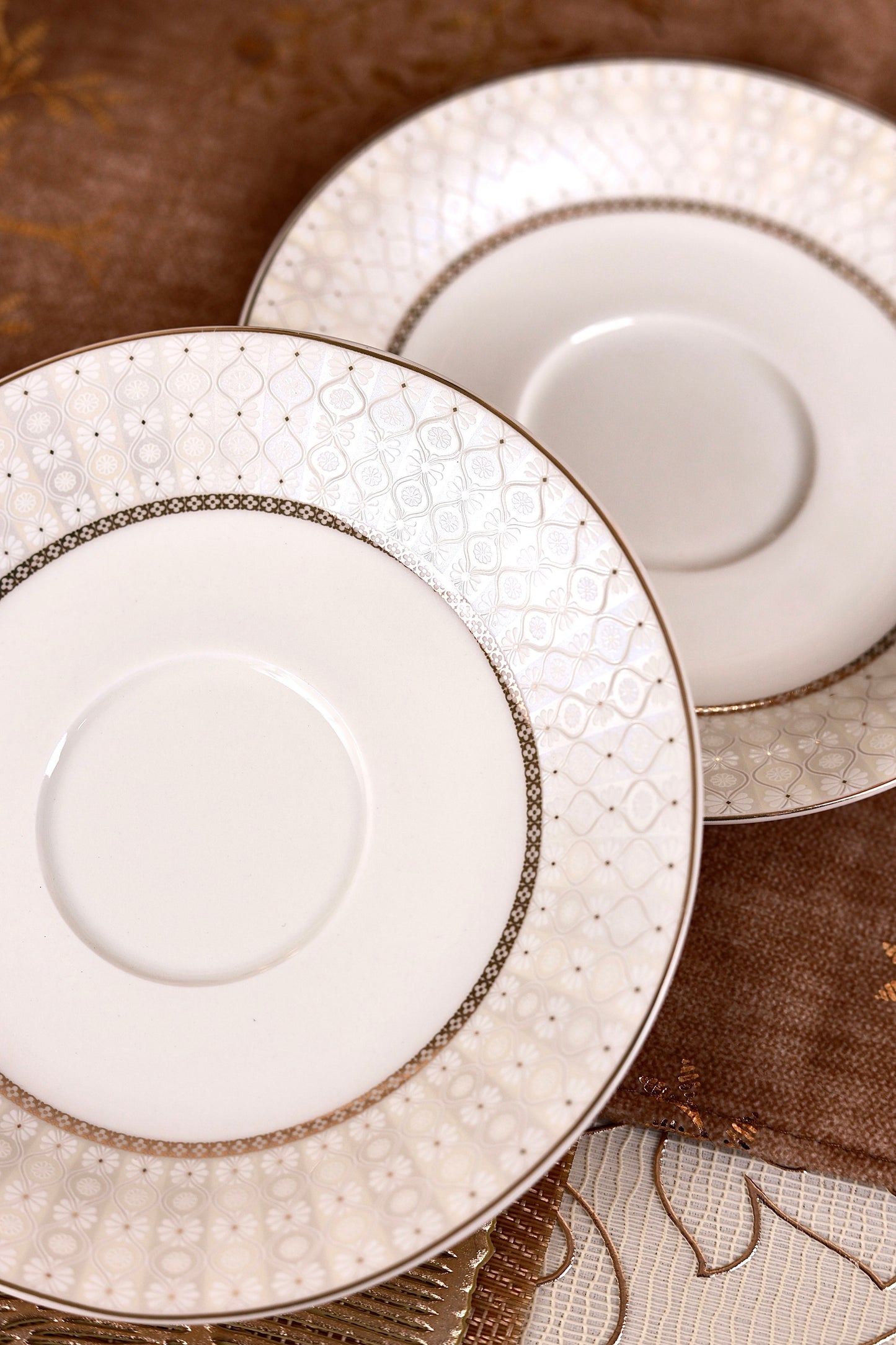 Windsor Gold 15 Pcs Tea Set