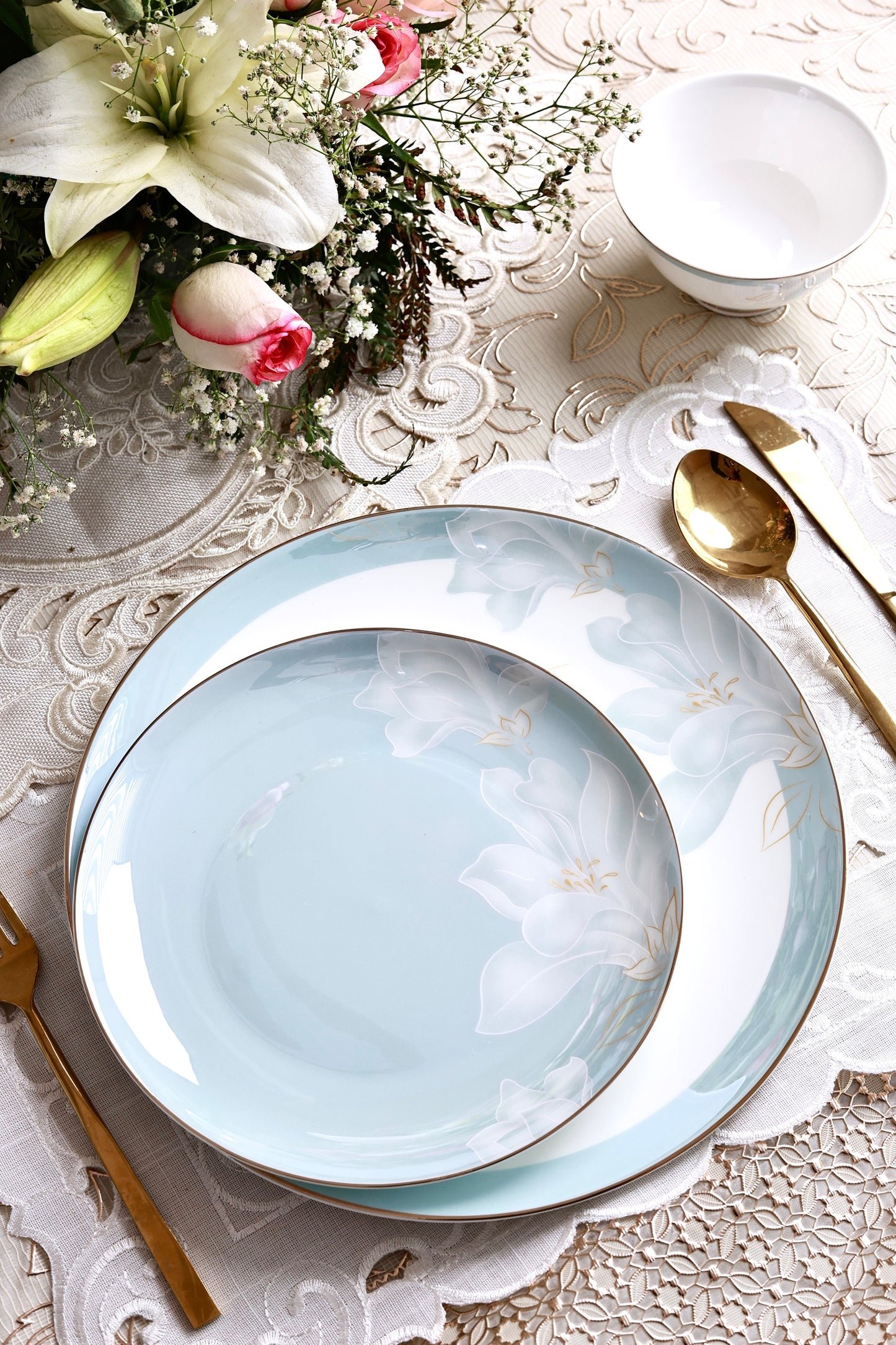 La Pacifique 52 Pcs Dinner Set