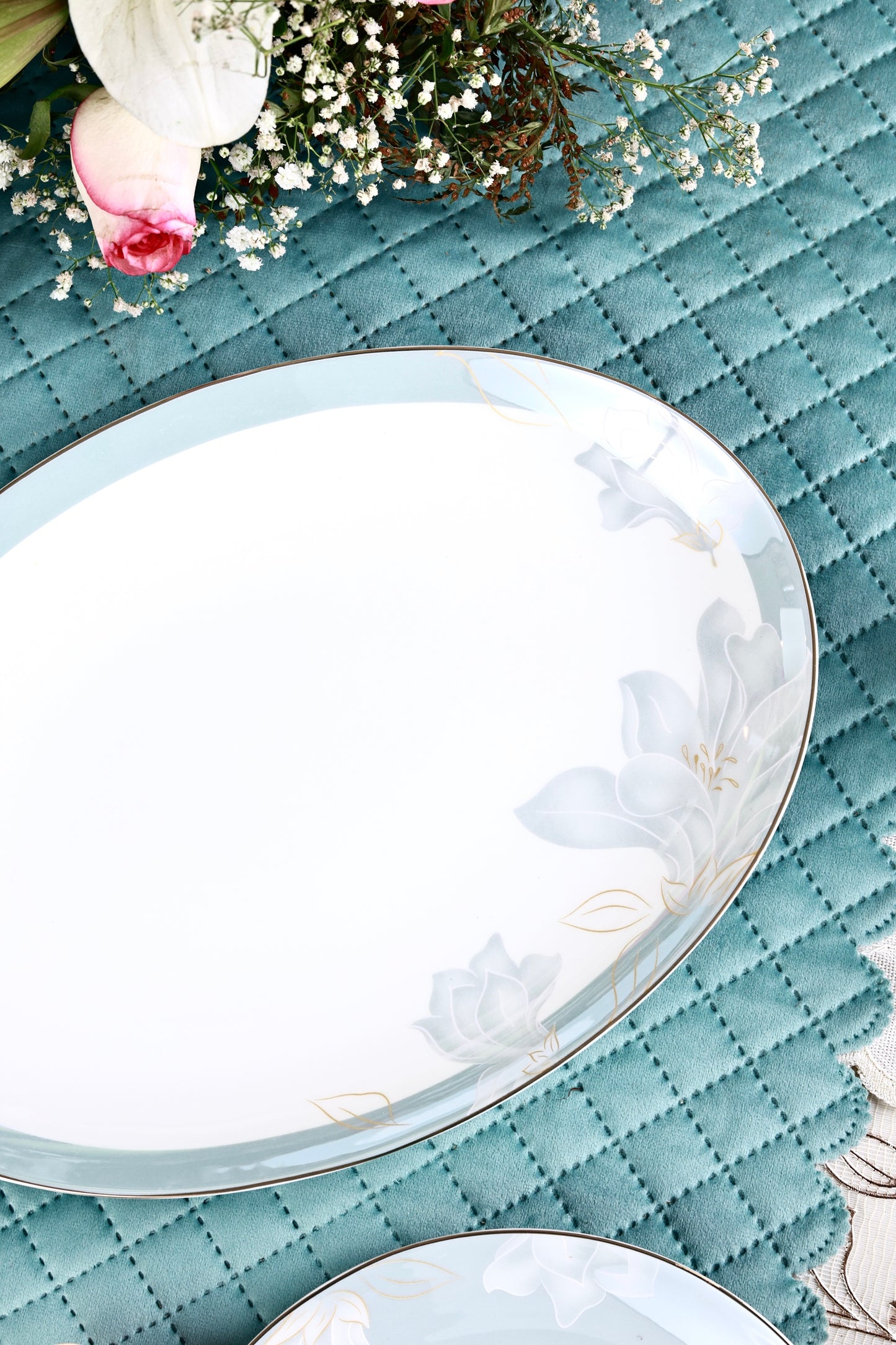 La Pacifique 52 Pcs Dinner Set