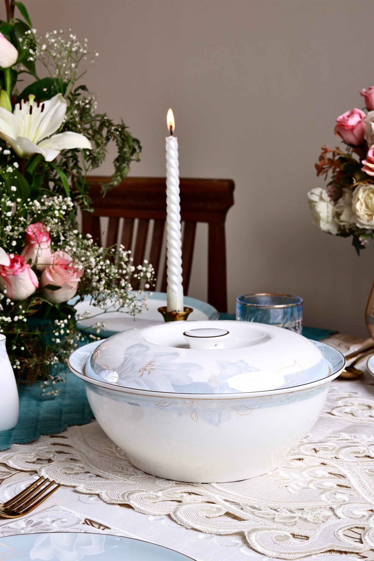 La Pacifique 52 Pcs Dinner Set