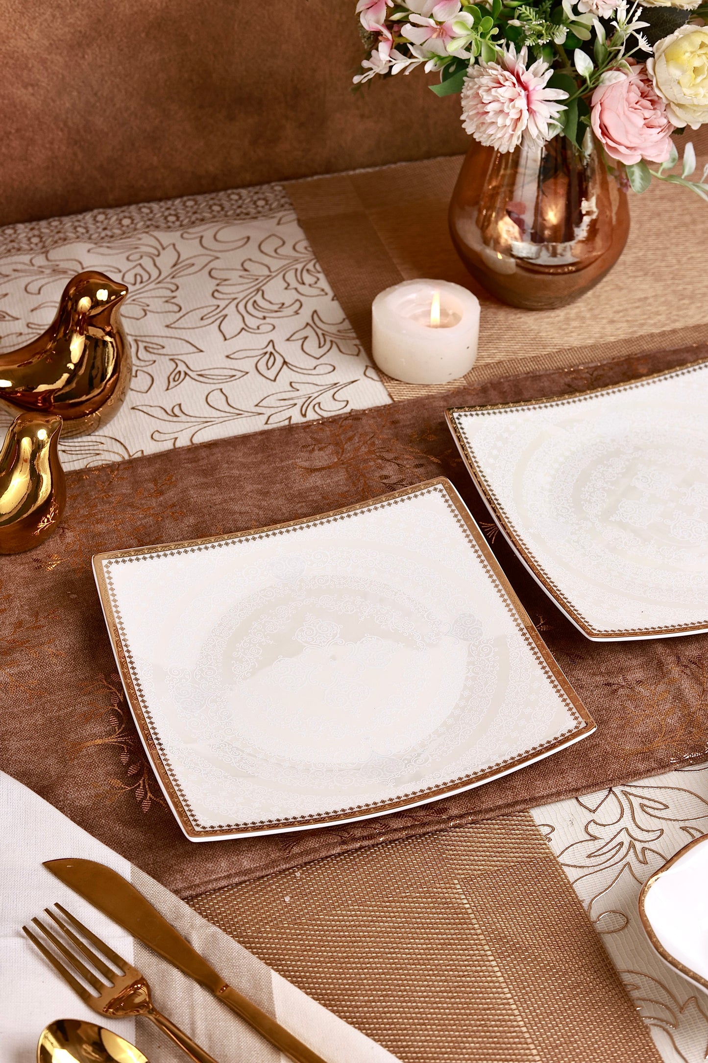 Persian Ivory 10 Pcs Snack Set (2 Serving Plates, 6 Quarter Plates, 2 Dip Bowls)