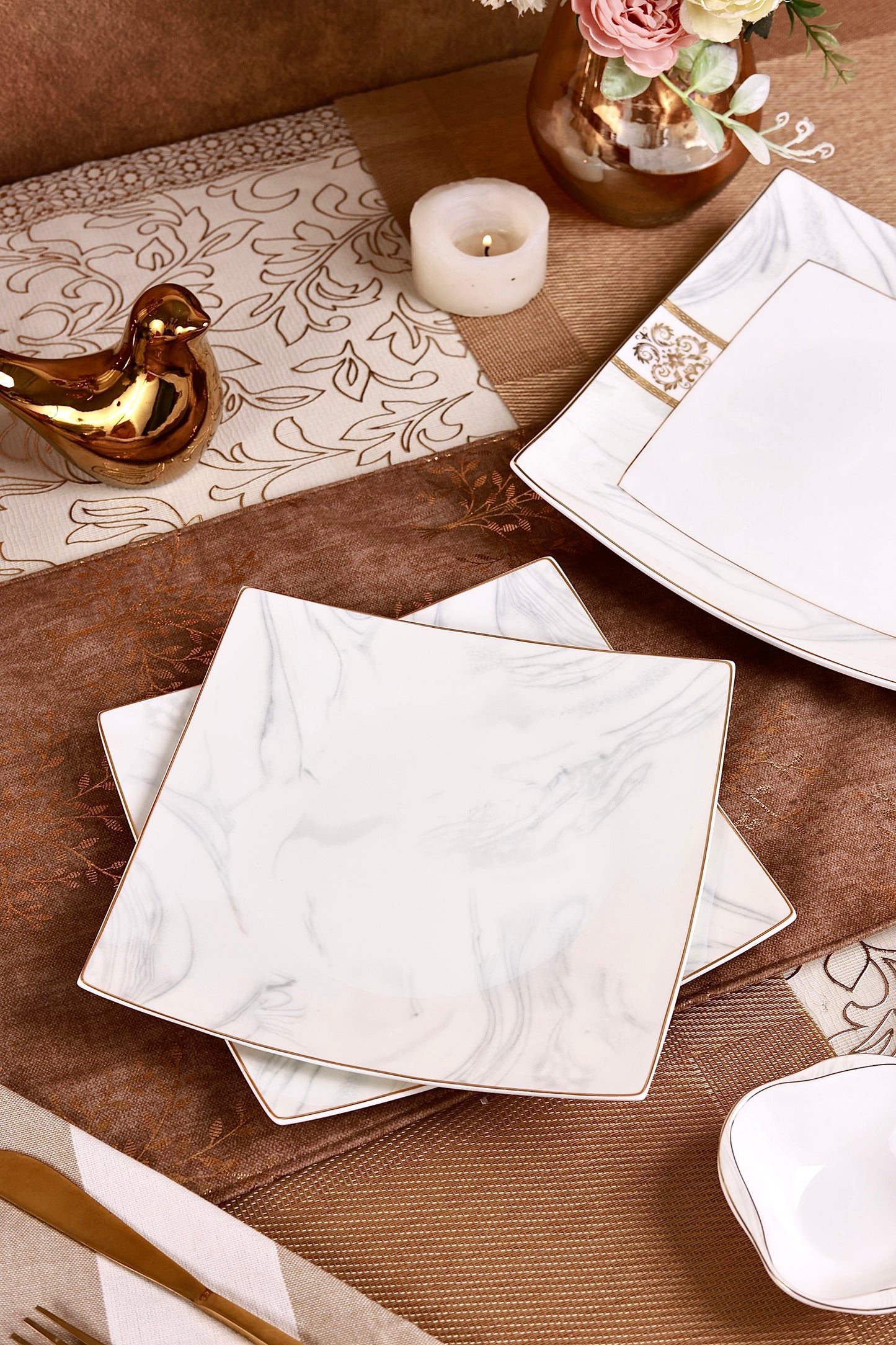 Regency Gold 10 Pcs Snack Set (2 Serving Plates, 6 Quarter Plates, 2 Dip Bowls)