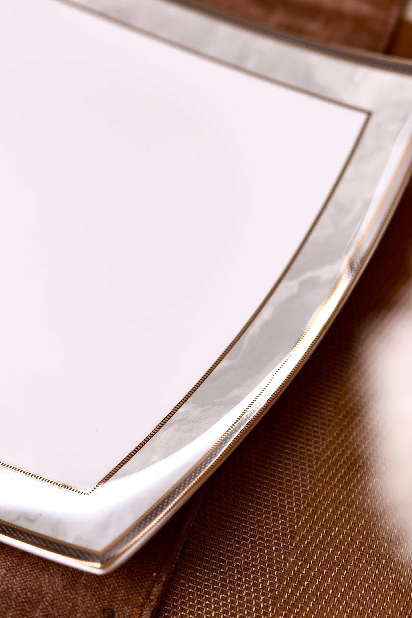 Oyster Pearl Serving Platter (Set of 2)