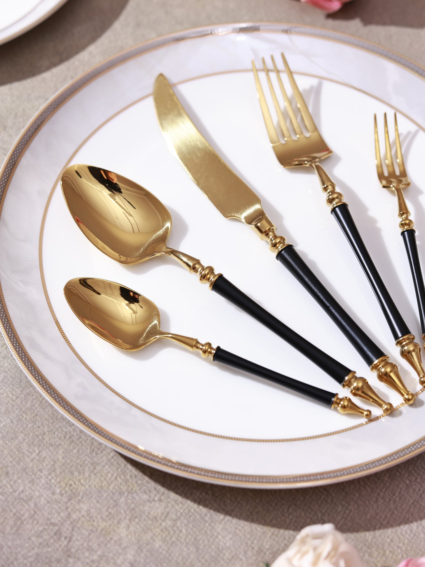 Grecian Black Table Spoon (Shine Gold Finish, Set of 6)