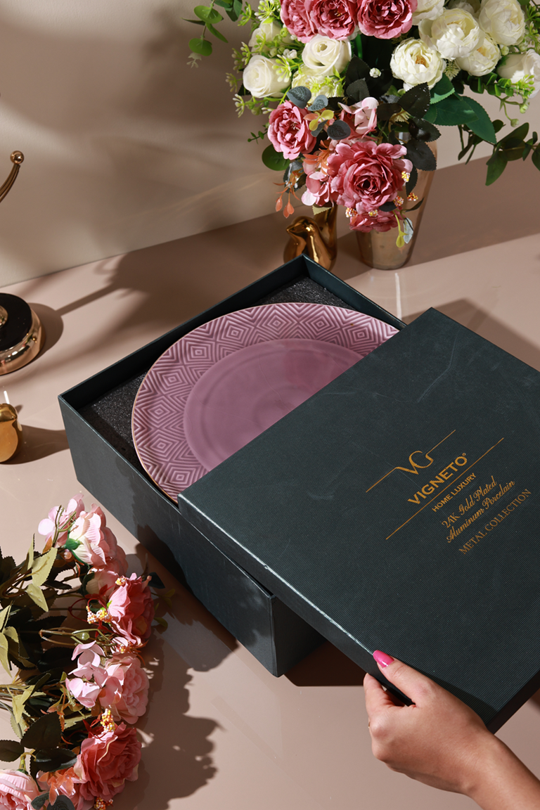 Mauve Cake Stand (Metal Collection, 24K Gold)